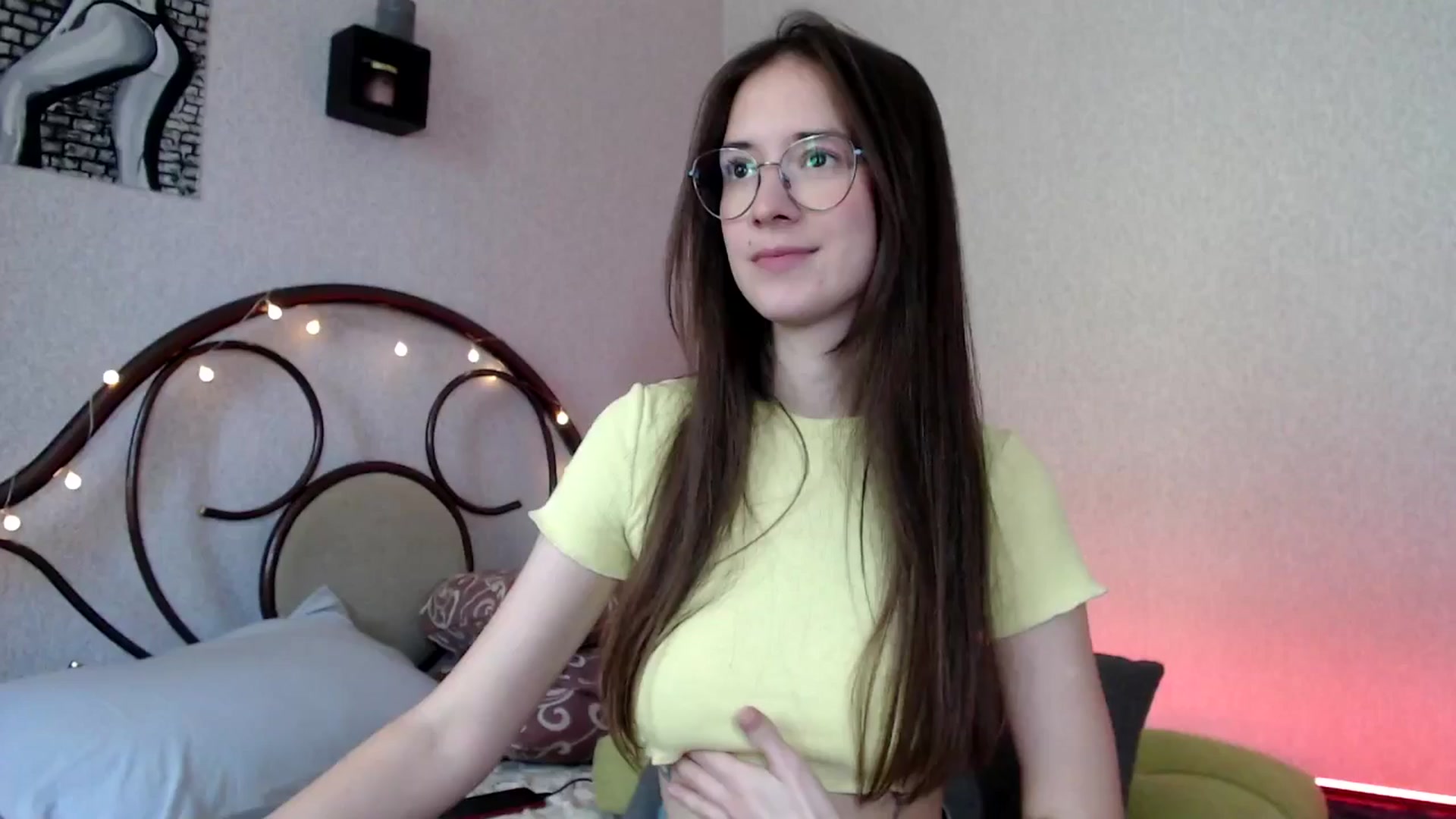Gallery image thumbnail from Wow__kelly's myfreecams stream on, 07/14/2024, 14:16 image 5 of 20