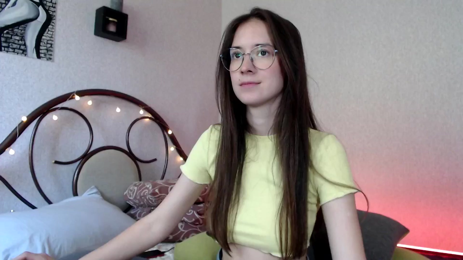 Gallery image thumbnail from Wow__kelly's myfreecams stream on, 07/14/2024, 14:16 image 8 of 20