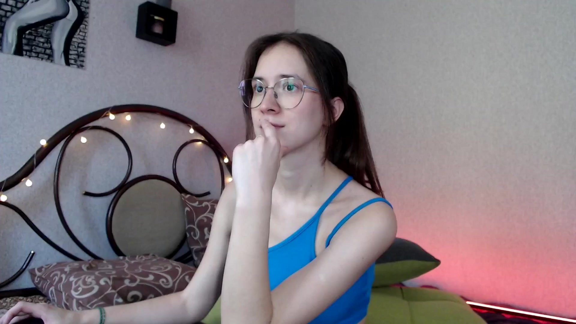 Gallery image thumbnail from Wow__kelly's myfreecams stream on, 07/18/2024, 12:12 image 3 of 20