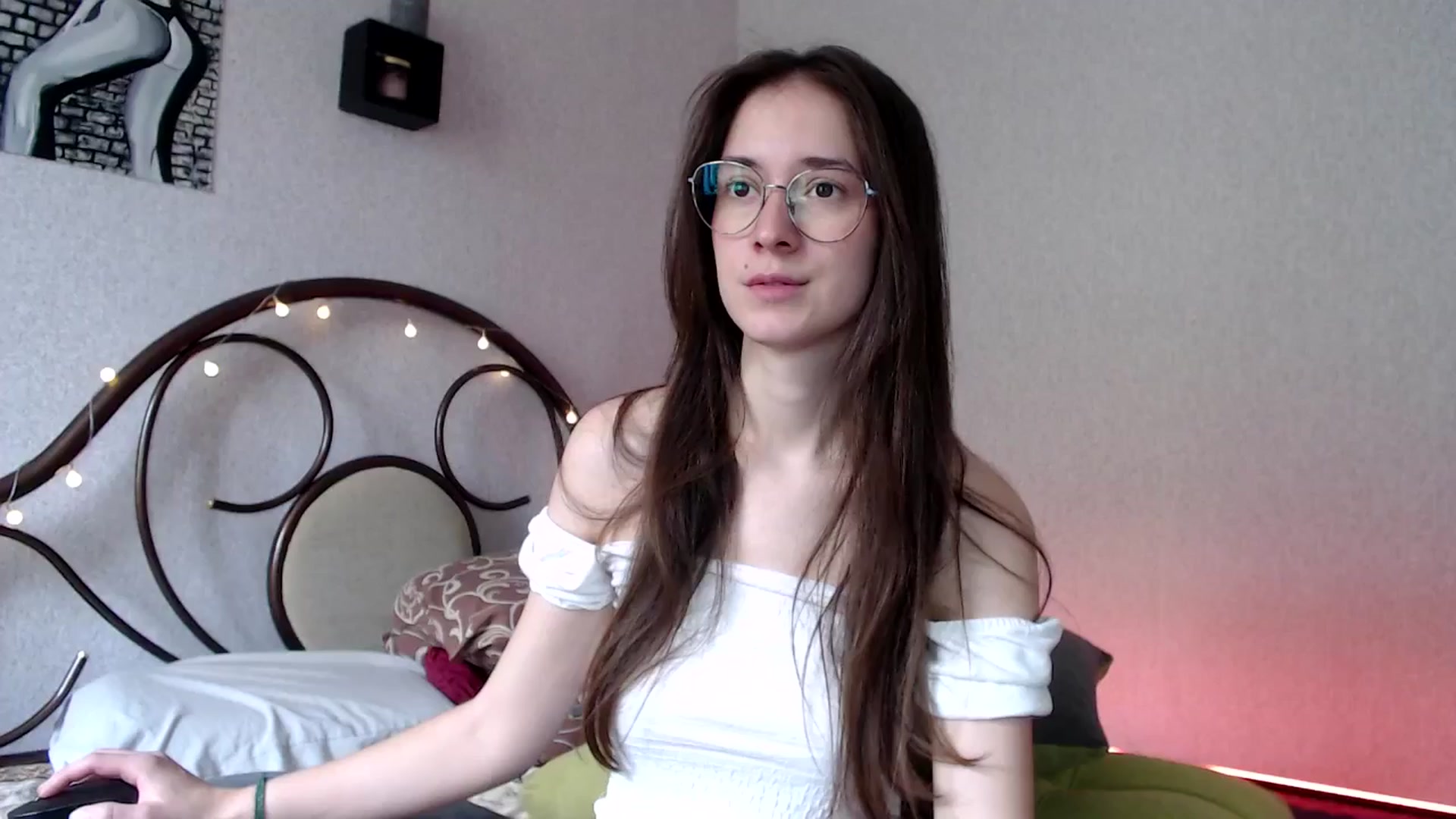 Gallery image thumbnail from Wow__kelly's myfreecams stream on, 07/22/2024, 09:53 image 20 of 20