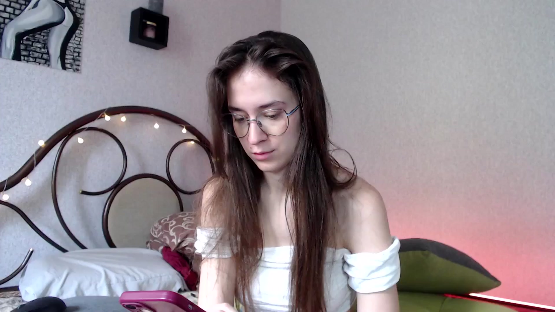 Gallery image thumbnail from Wow__kelly's myfreecams stream on, 07/22/2024, 09:53 image 4 of 20