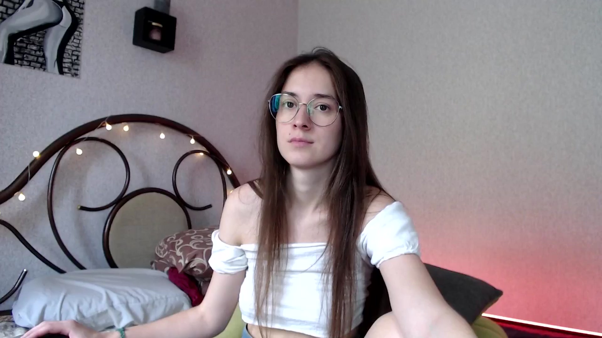 Gallery image thumbnail from Wow__kelly's myfreecams stream on, 07/22/2024, 11:30 image 9 of 20