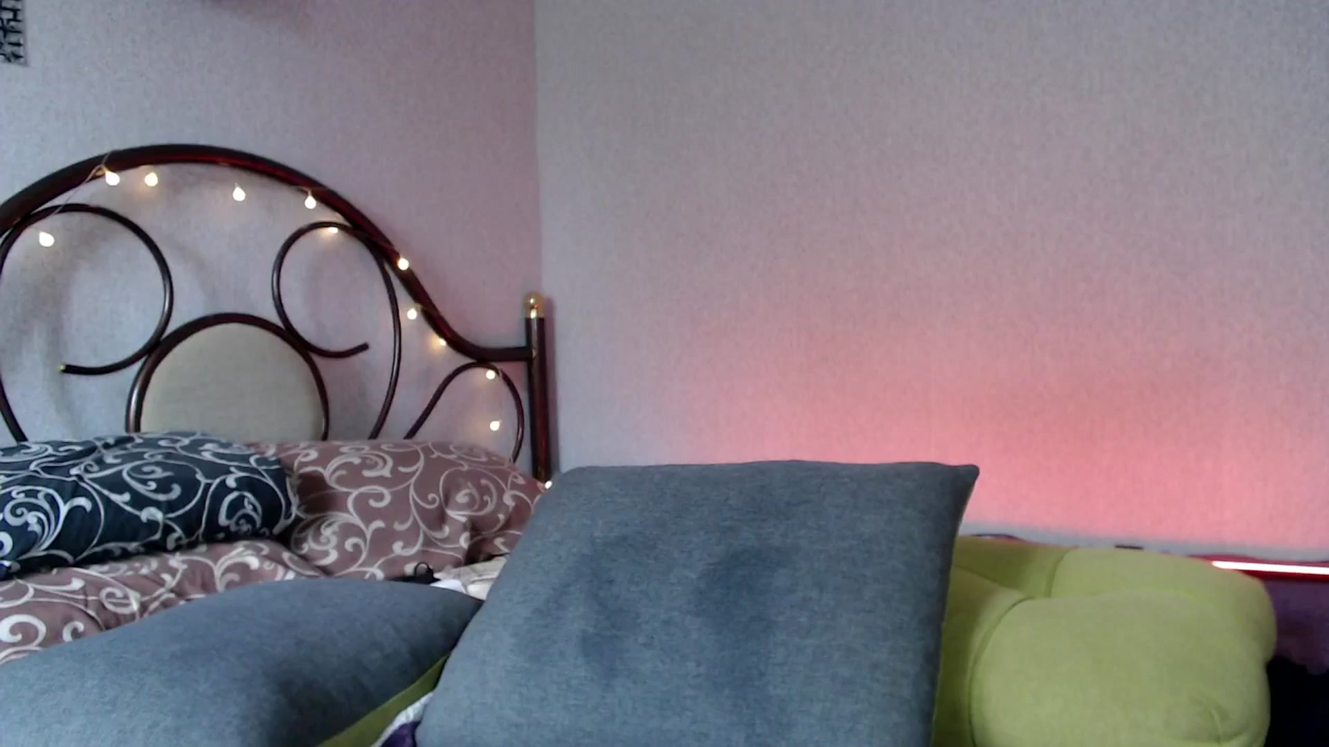 Gallery image thumbnail from Wow__kelly's myfreecams stream on, 07/28/2024, 14:30 image 20 of 20