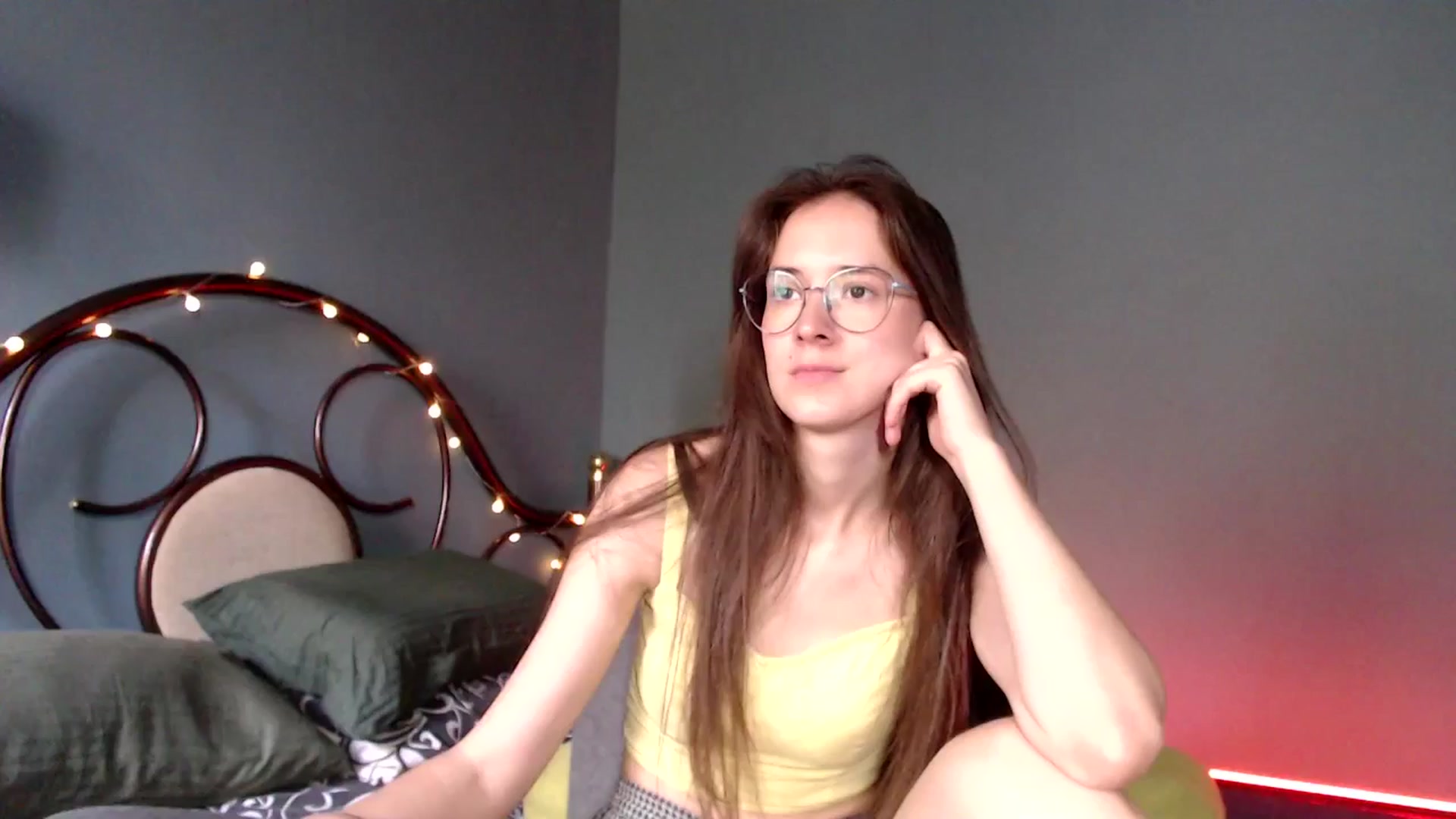 Gallery image thumbnail from Wow__kelly's myfreecams stream on, 08/26/2024, 13:12 image 15 of 20