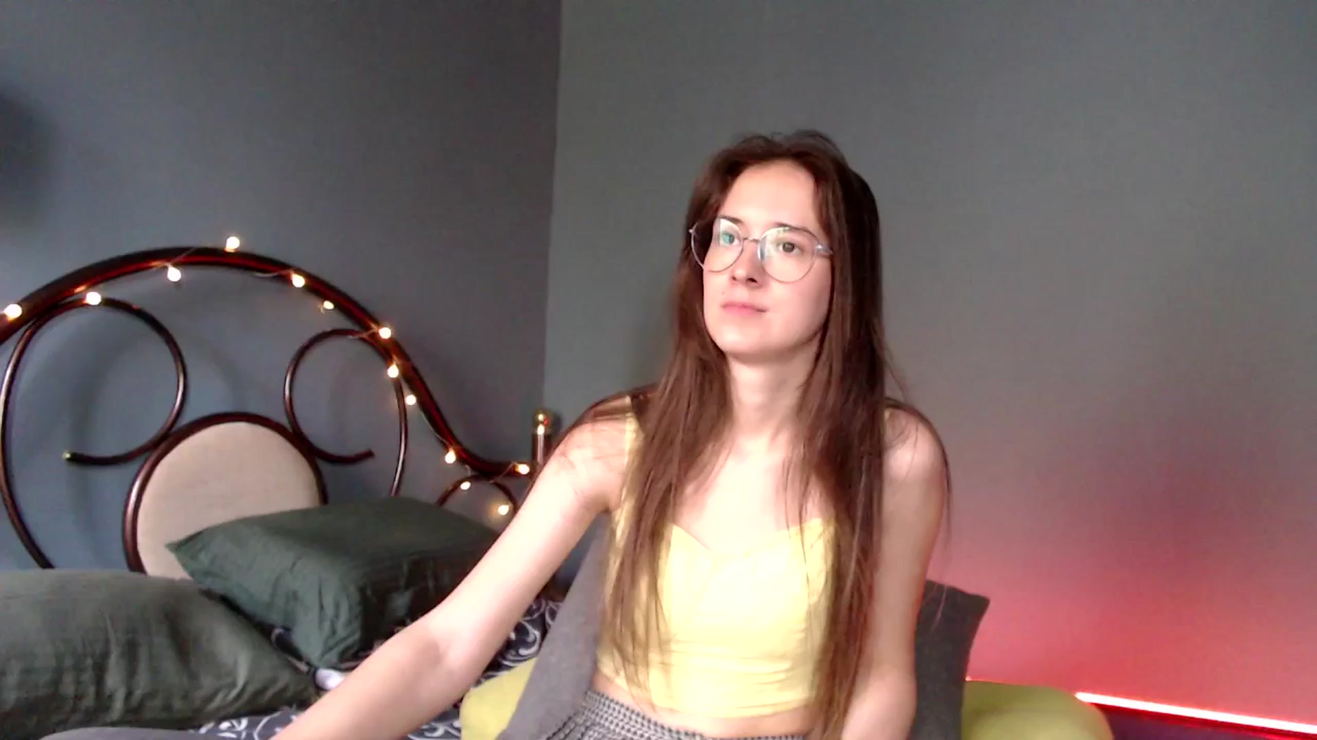 Gallery image thumbnail from Wow__kelly's myfreecams stream on, 08/26/2024, 13:12 image 13 of 20
