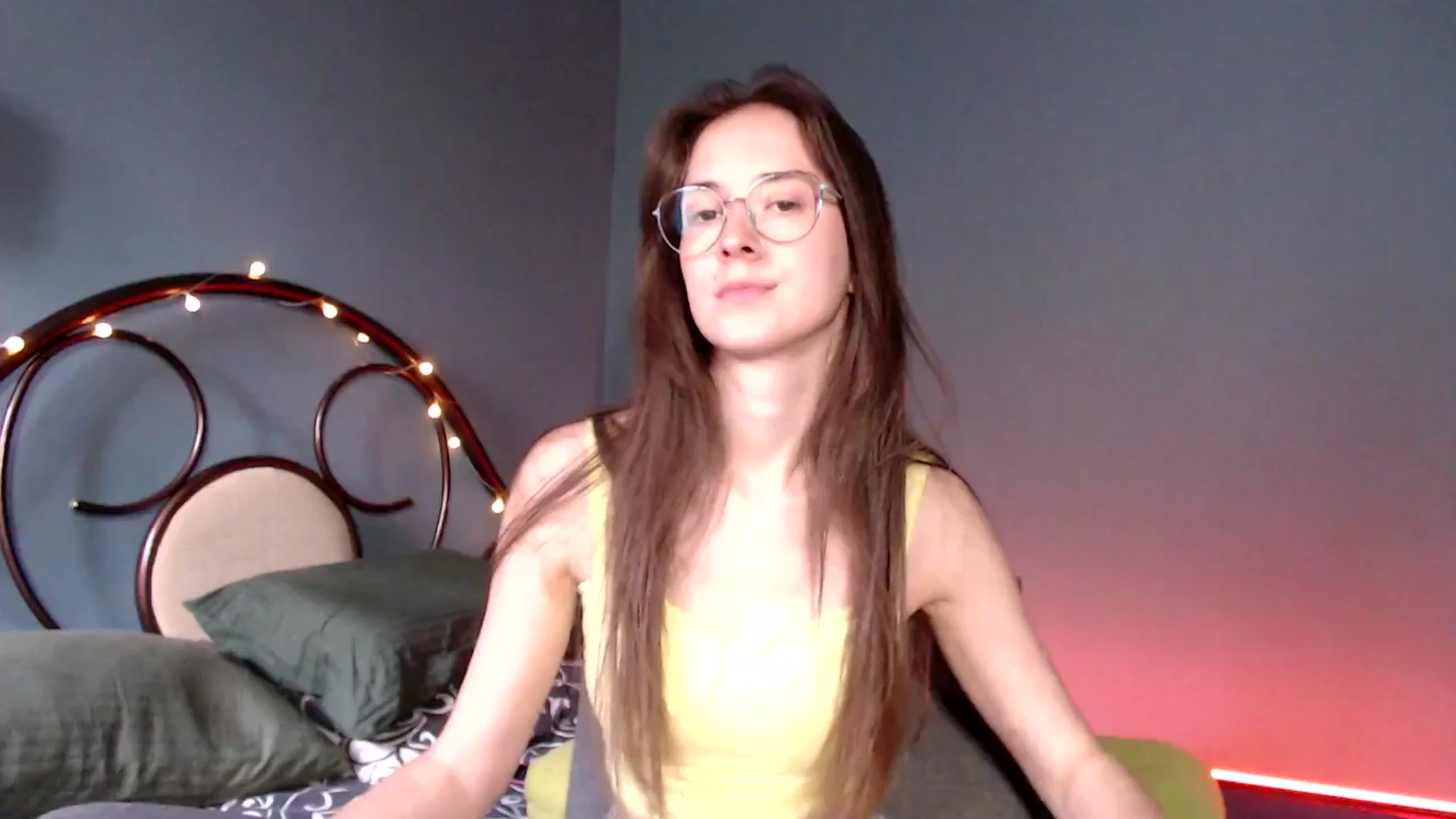 Gallery image thumbnail from Wow__kelly's myfreecams stream on, 08/26/2024, 13:12 image 16 of 20
