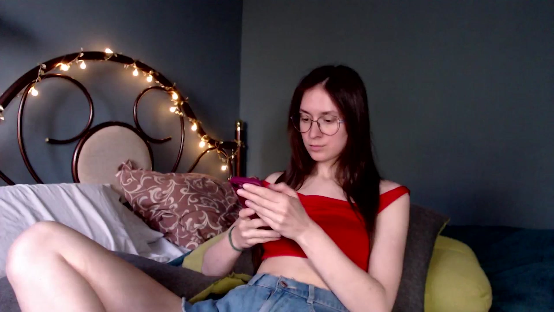 Gallery image thumbnail from Wow__kelly's myfreecams stream on, 04/21/2025, 15:46 image 20 of 20