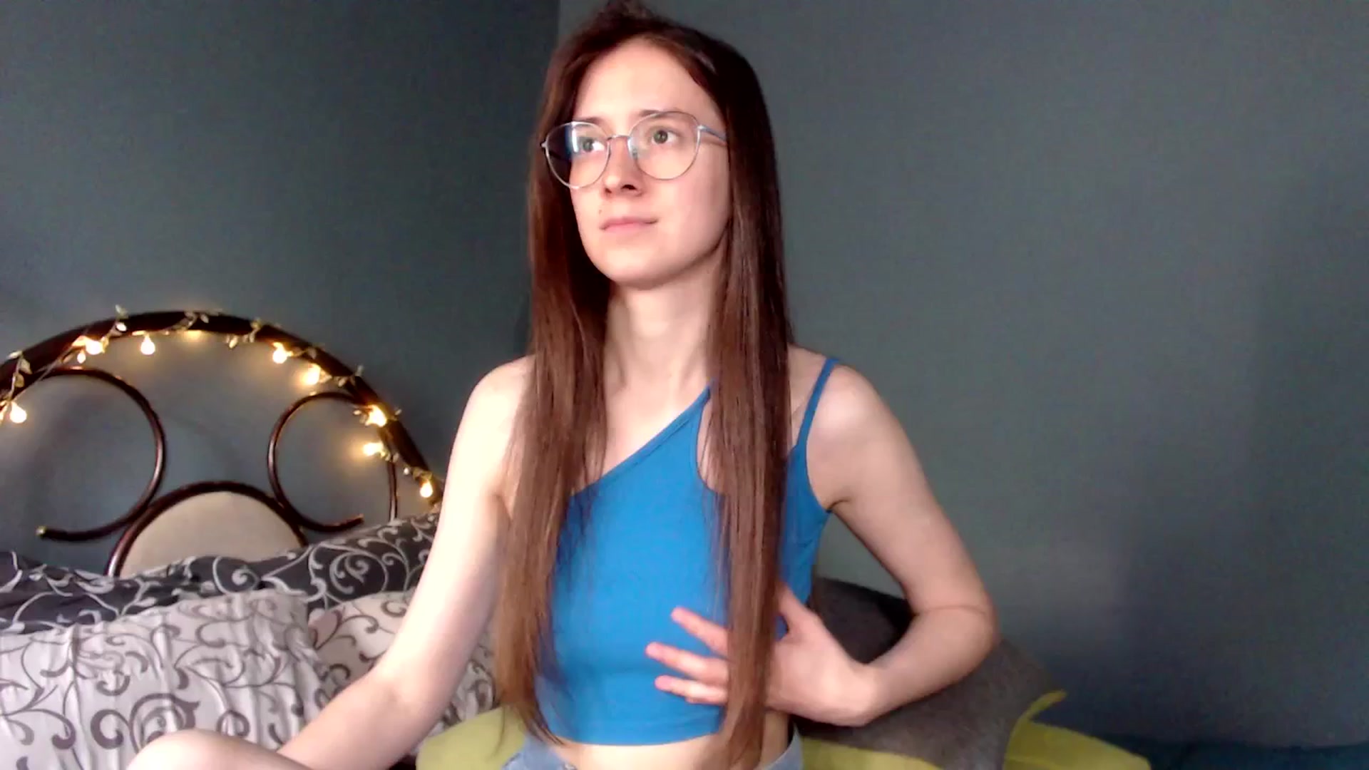 Gallery image thumbnail from Wow__kelly's myfreecams stream on, 06/16/2025, 14:56 image 10 of 20