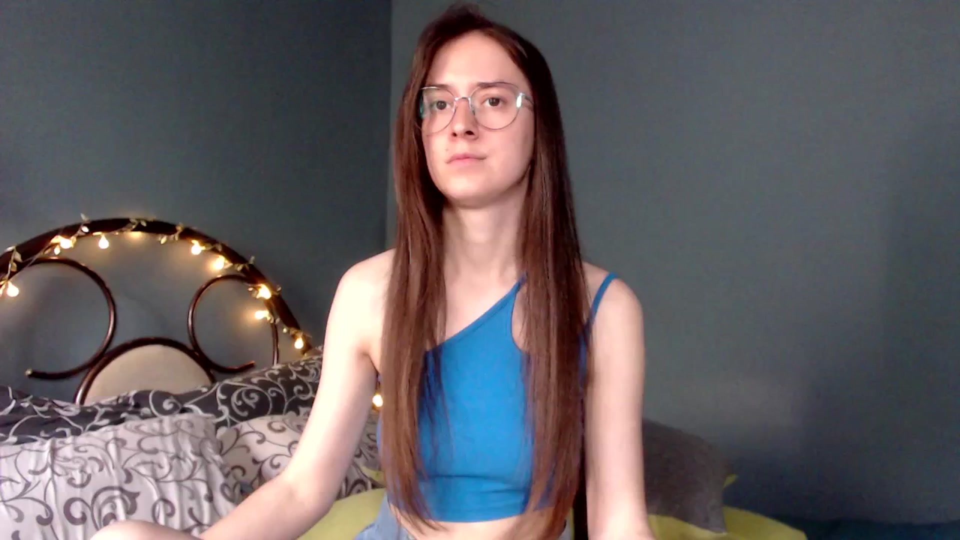 Gallery image thumbnail from Wow__kelly's myfreecams stream on, 06/16/2025, 14:56 image 12 of 20