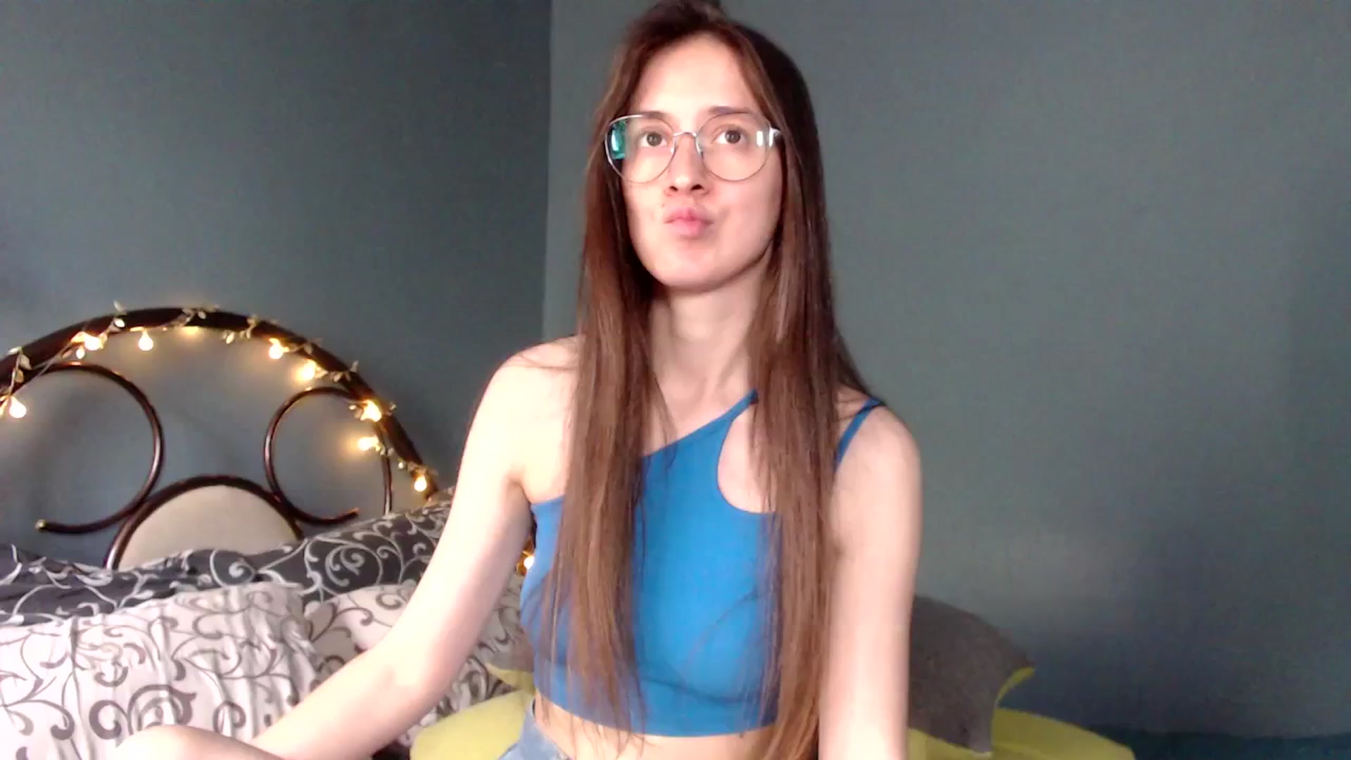 Gallery image thumbnail from Wow__kelly's myfreecams stream on, 06/16/2025, 14:56 image 3 of 20