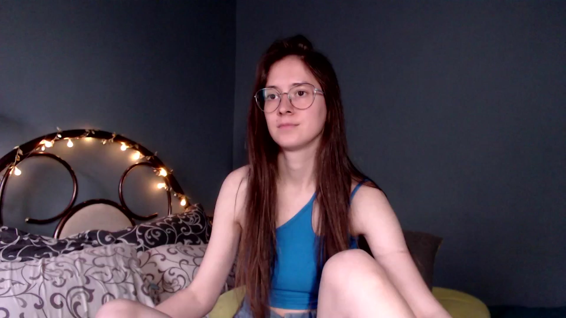 Gallery image thumbnail from Wow__kelly's myfreecams stream on, 06/16/2025, 16:03 image 14 of 20