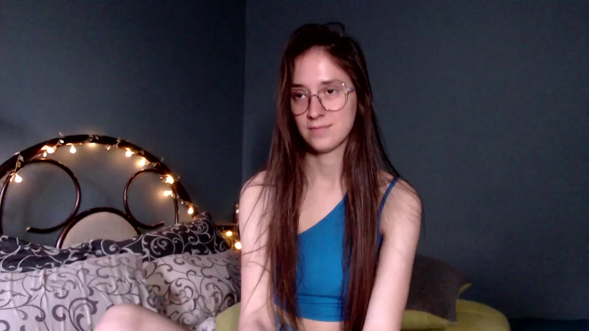 Gallery image thumbnail from Wow__kelly's myfreecams stream on, 06/16/2025, 16:03 image 5 of 20