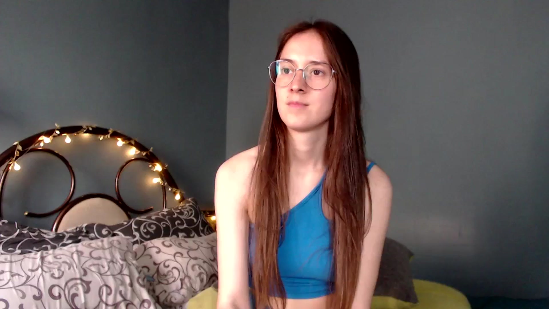 Gallery image thumbnail from Wow__kelly's myfreecams stream on, 06/16/2025, 16:03 image 19 of 20
