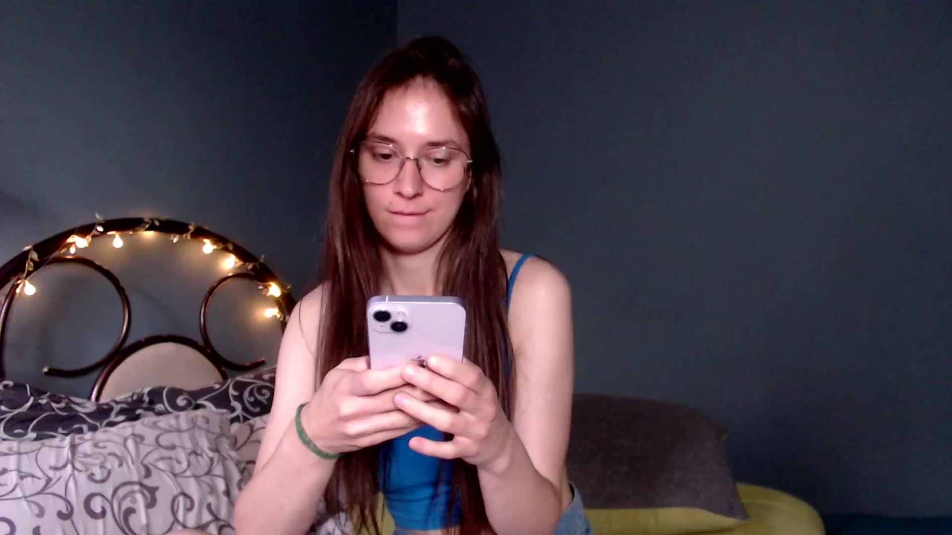 Gallery image thumbnail from Wow__kelly's myfreecams stream on, 06/16/2025, 16:03 image 15 of 20
