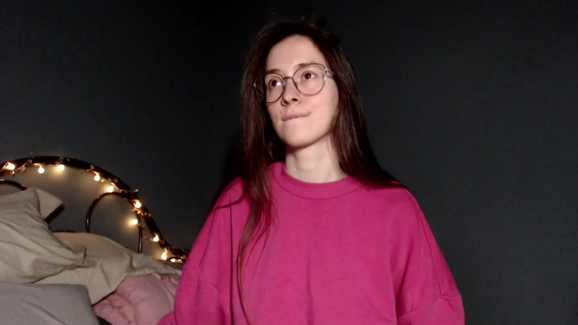 Gallery image thumbnail from Wow__kelly's myfreecams stream on, 11/16/2025, 14:12 image 5 of 20