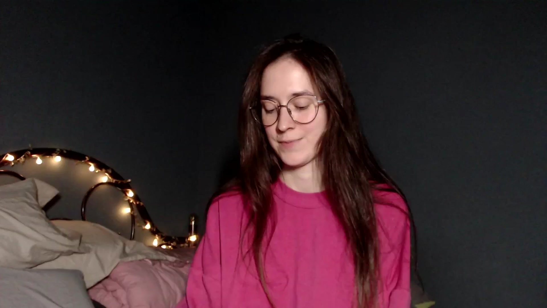 Gallery image thumbnail from Wow__kelly's myfreecams stream on, 11/16/2025, 14:12 image 18 of 20