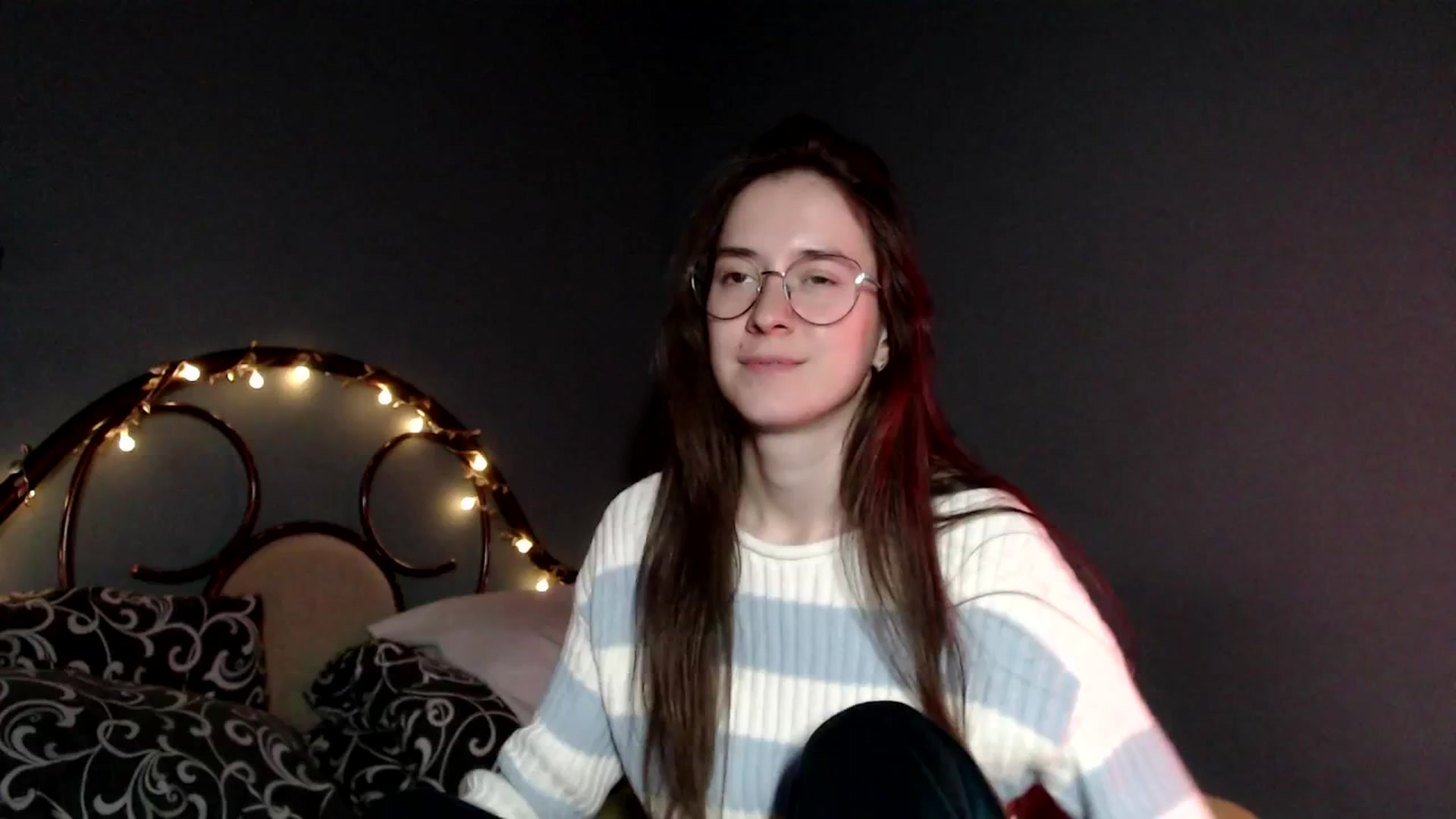 Gallery image thumbnail from Wow__kelly's myfreecams stream on, 11/26/2025, 16:23 image 10 of 20