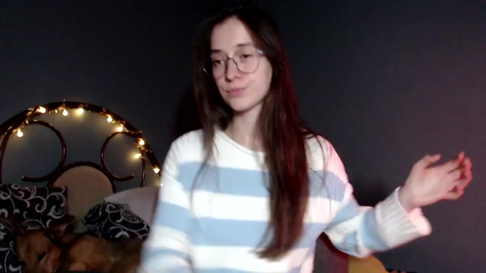 Gallery image thumbnail from Wow__kelly's myfreecams stream on, 11/26/2025, 17:09 image 6 of 20