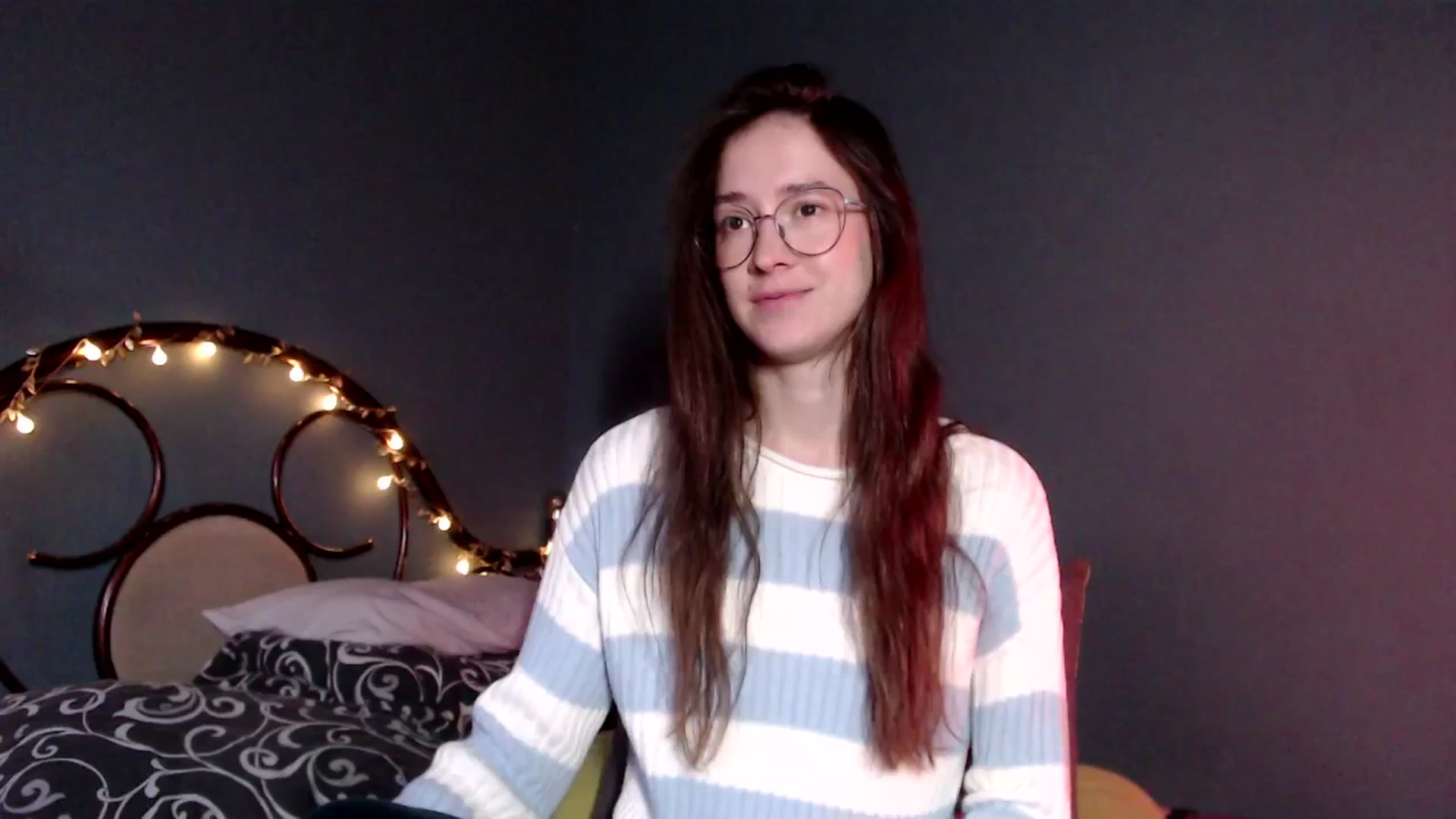 Gallery image thumbnail from Wow__kelly's myfreecams stream on, 11/30/2025, 12:50 image 16 of 20
