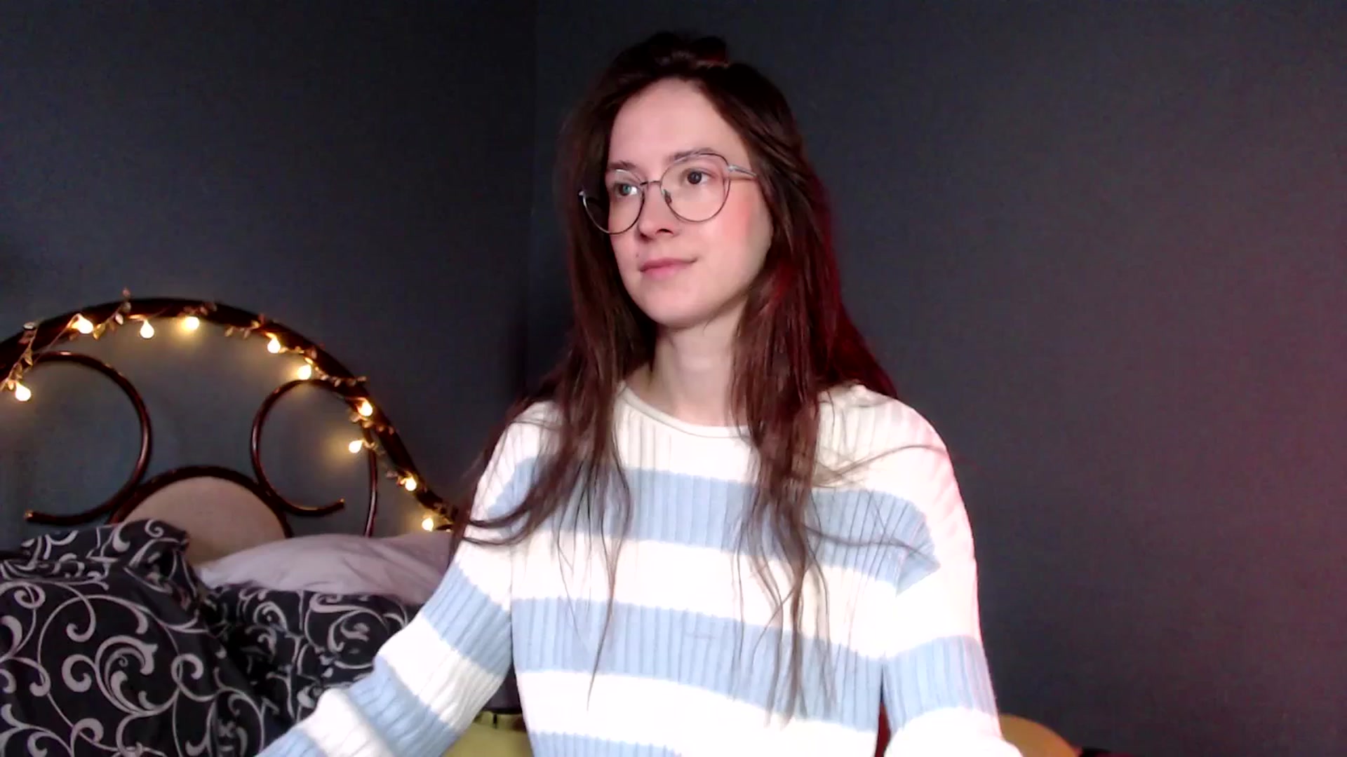 Gallery image thumbnail from Wow__kelly's myfreecams stream on, 11/30/2025, 12:50 image 2 of 20