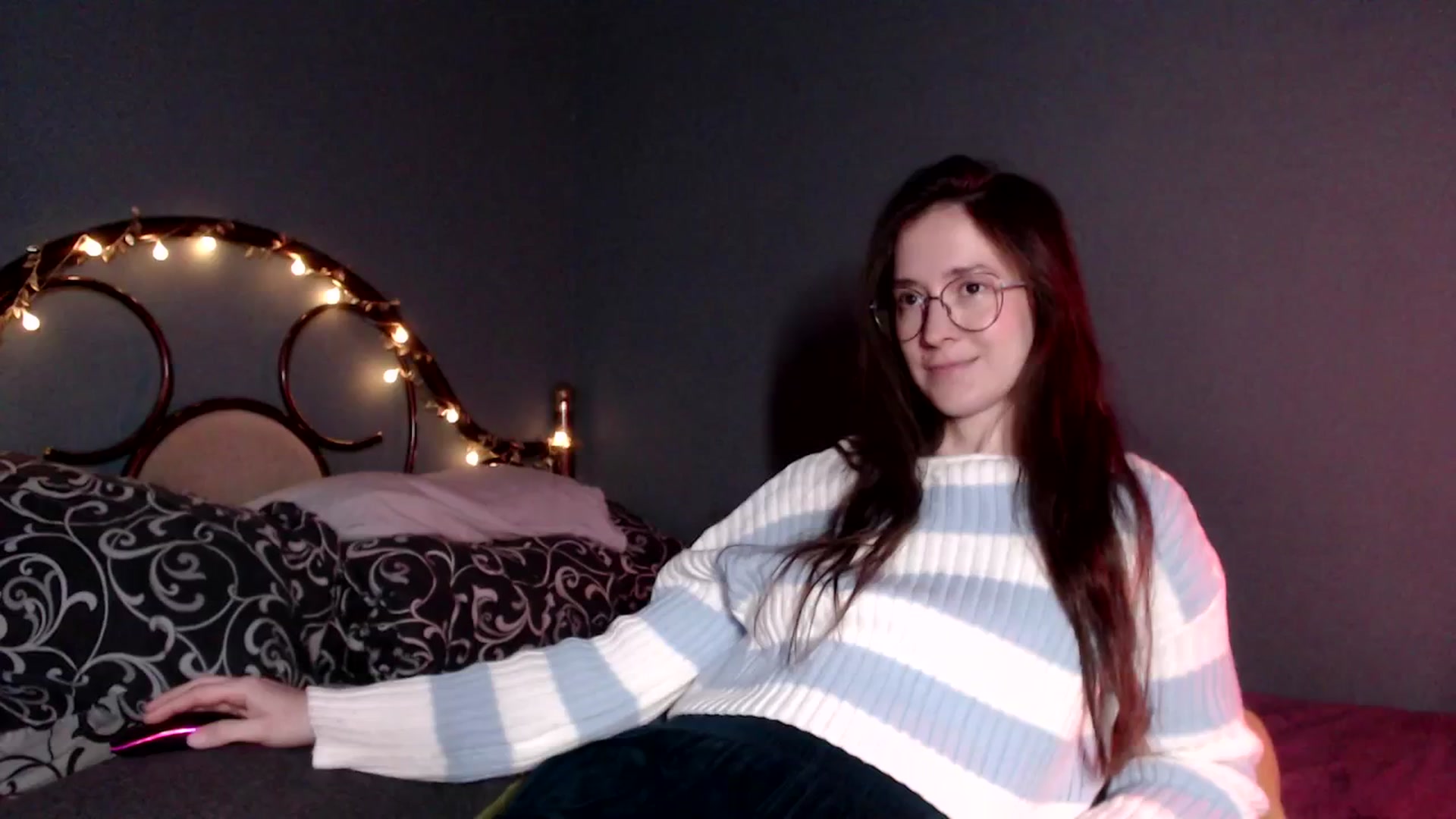 Gallery image thumbnail from Wow__kelly's myfreecams stream on, 11/30/2025, 13:51 image 2 of 20