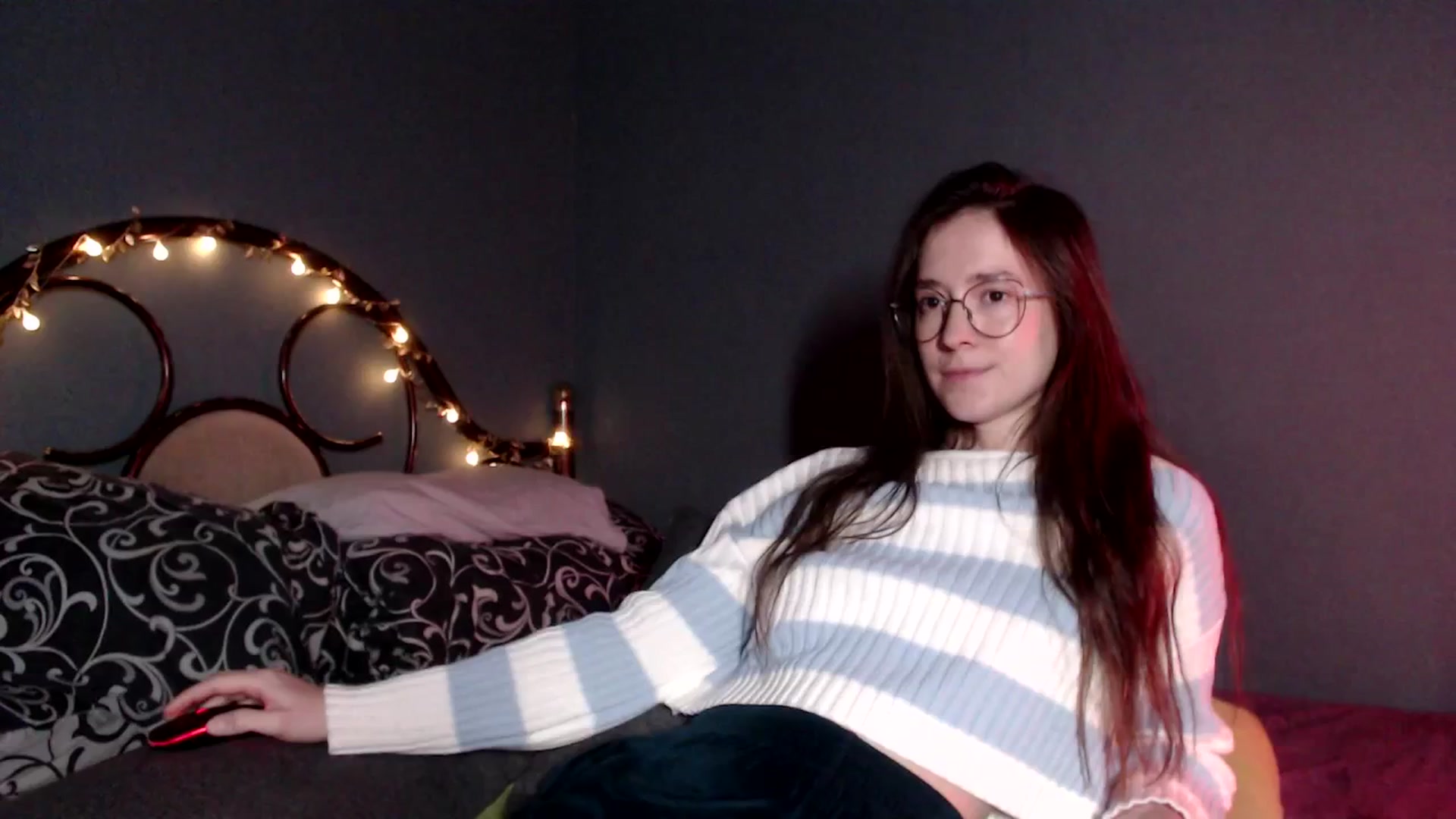 Gallery image thumbnail from Wow__kelly's myfreecams stream on, 11/30/2025, 13:51 image 15 of 20