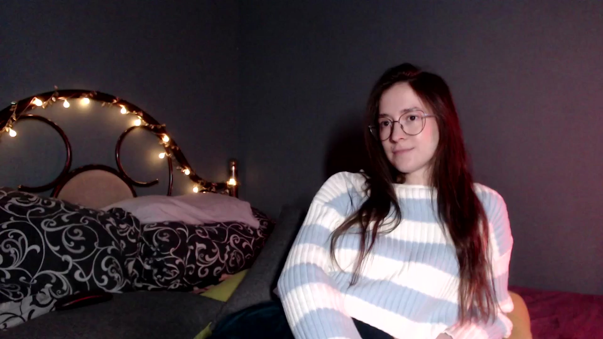 Gallery image thumbnail from Wow__kelly's myfreecams stream on, 11/30/2025, 13:51 image 8 of 20