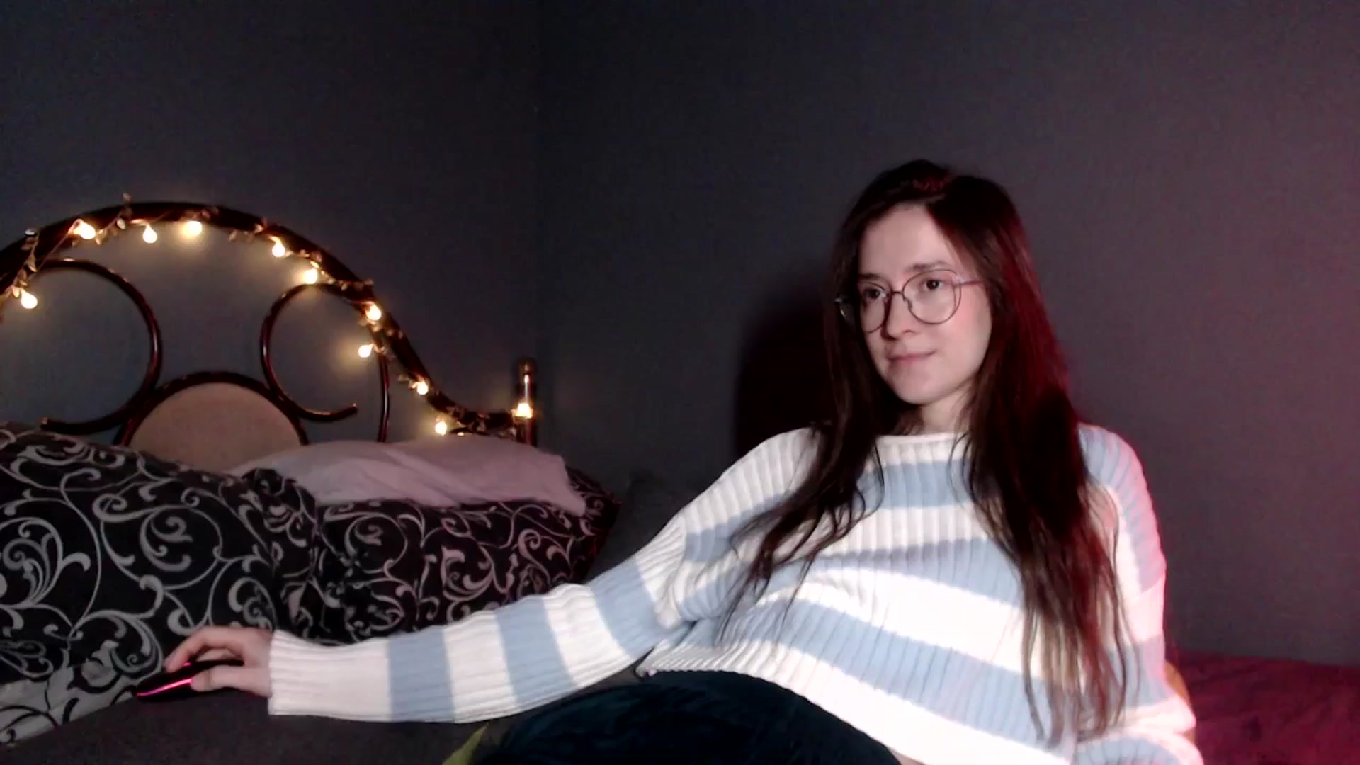 Gallery image thumbnail from Wow__kelly's myfreecams stream on, 11/30/2025, 13:51 image 19 of 20