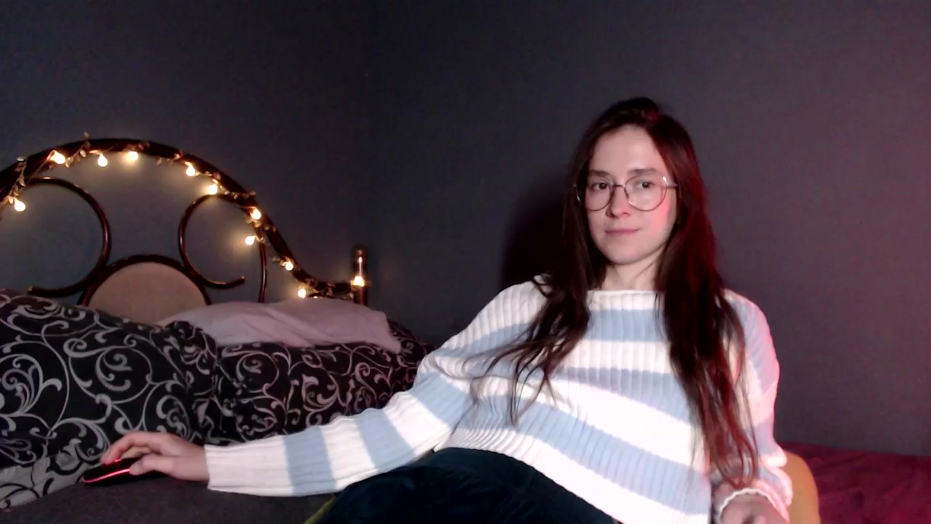 Gallery image thumbnail from Wow__kelly's myfreecams stream on, 11/30/2025, 13:51 image 1 of 20