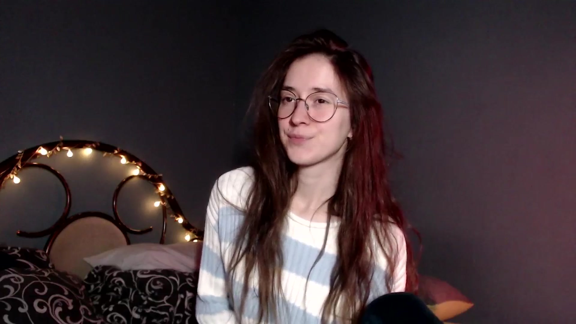 Gallery image thumbnail from Wow__kelly's myfreecams stream on, 11/30/2025, 18:31 image 6 of 20