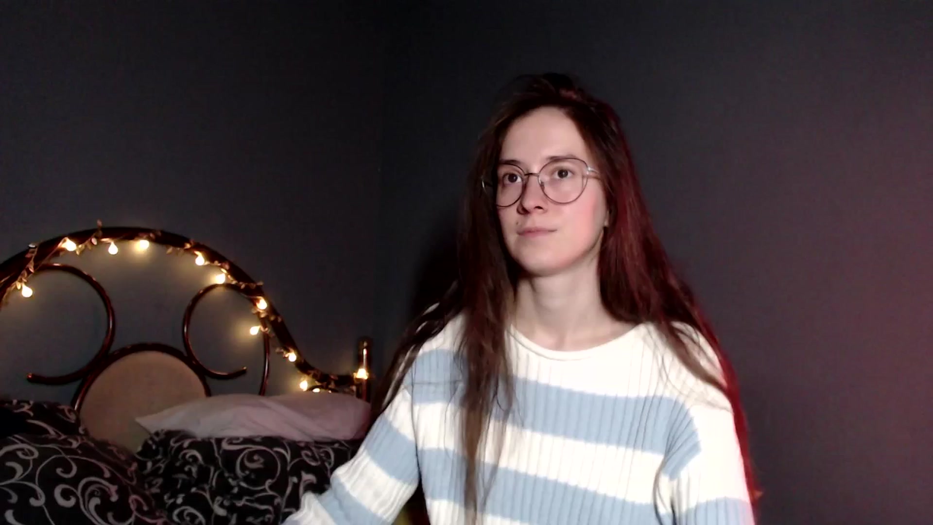 Gallery image thumbnail from Wow__kelly's myfreecams stream on, 11/30/2025, 18:31 image 15 of 20