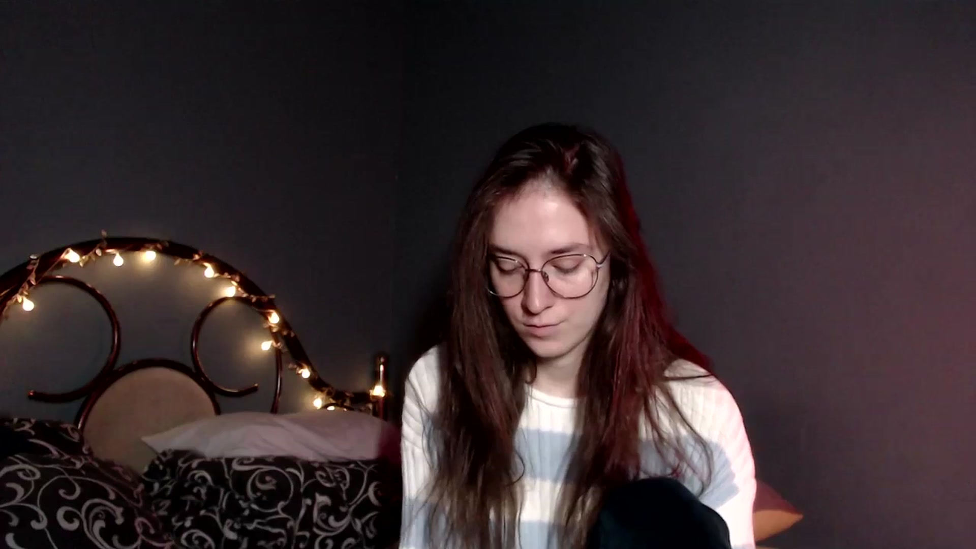 Gallery image thumbnail from Wow__kelly's myfreecams stream on, 11/30/2025, 18:31 image 8 of 20