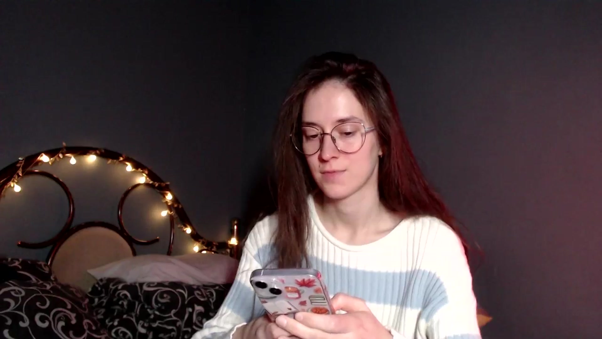 Gallery image thumbnail from Wow__kelly's myfreecams stream on, 11/30/2025, 18:31 image 13 of 20