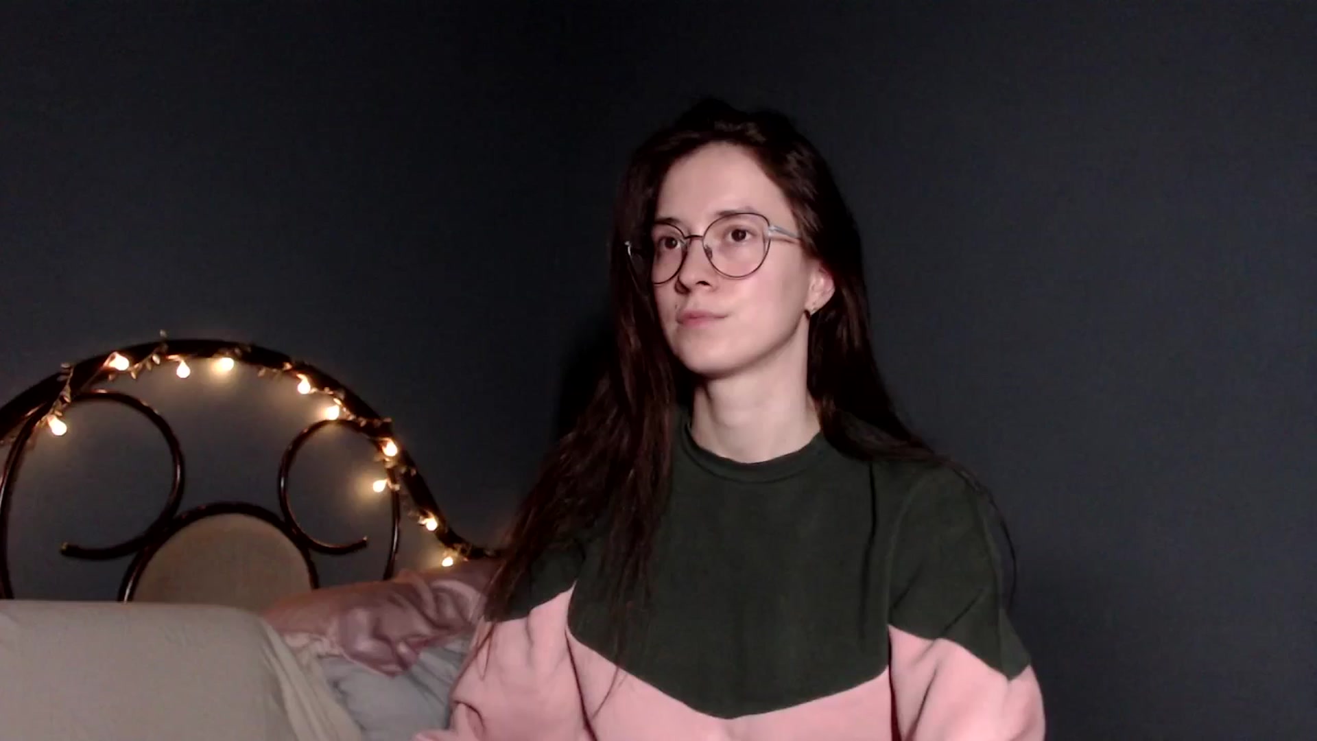 Gallery image thumbnail from Wow__kelly's myfreecams stream on, 12/02/2025, 17:26 image 2 of 20