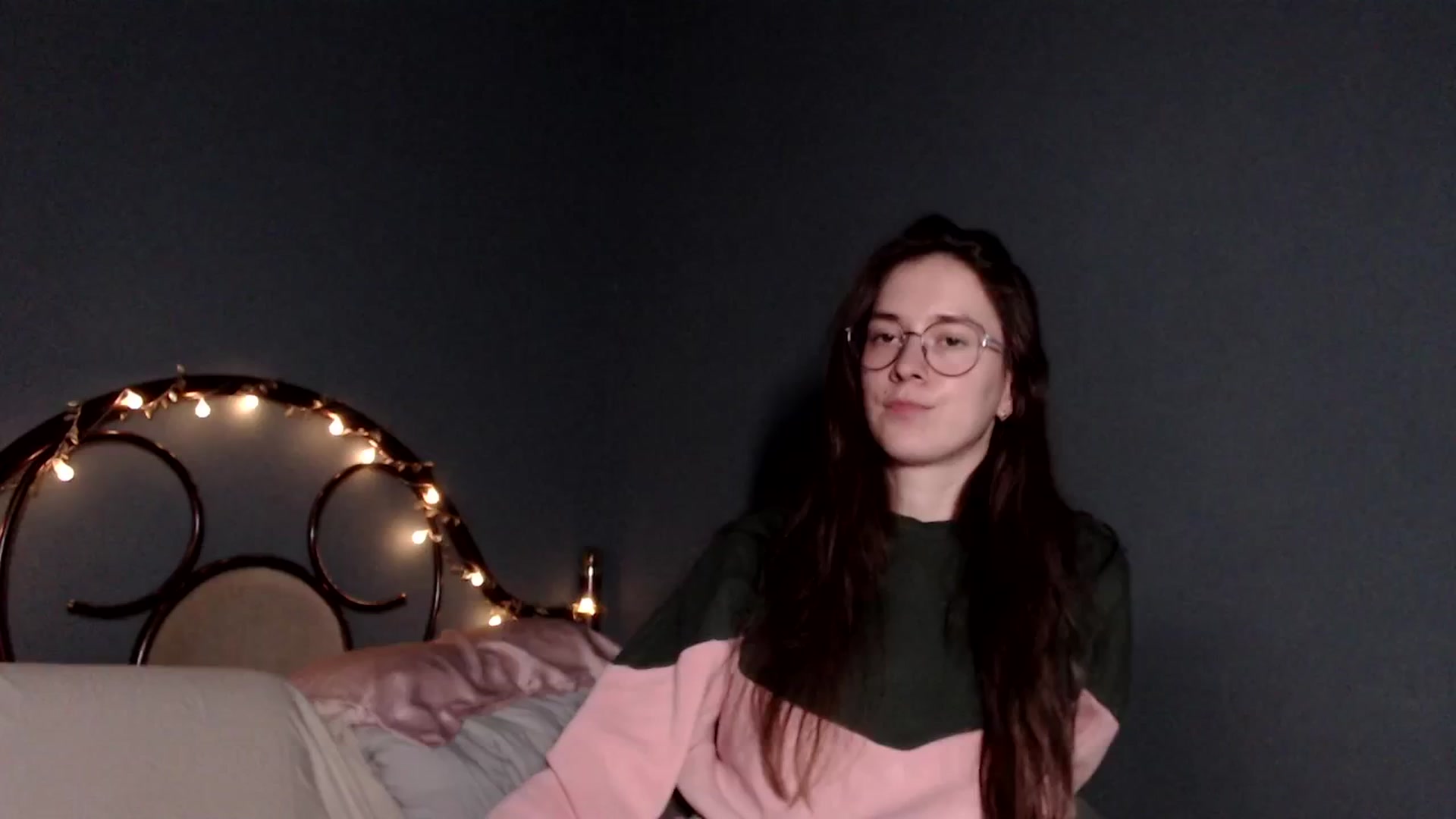 Gallery image thumbnail from Wow__kelly's myfreecams stream on, 12/02/2025, 17:26 image 15 of 20