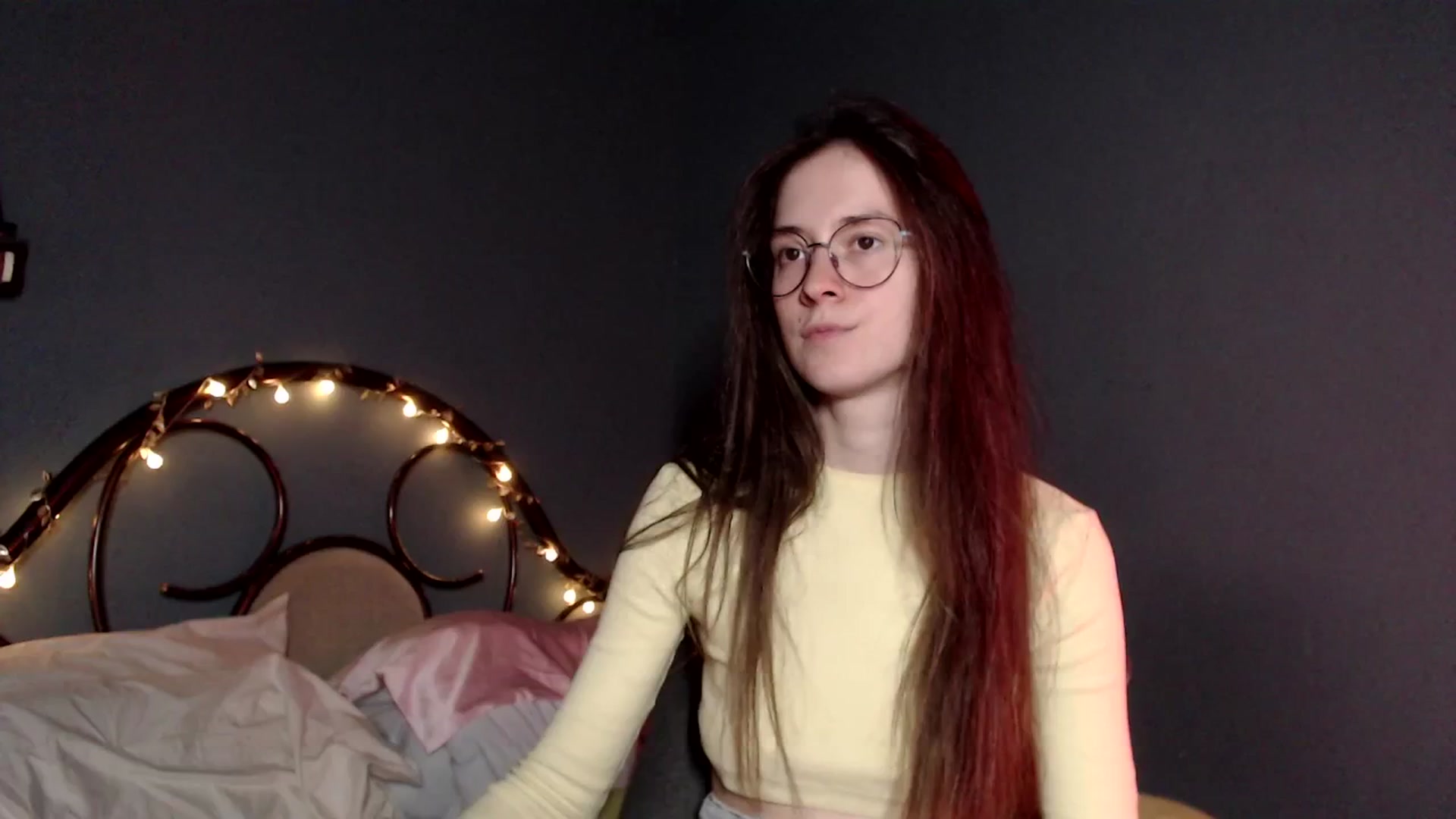 Gallery image thumbnail from Wow__kelly's myfreecams stream on, 12/06/2025, 16:10 image 18 of 20