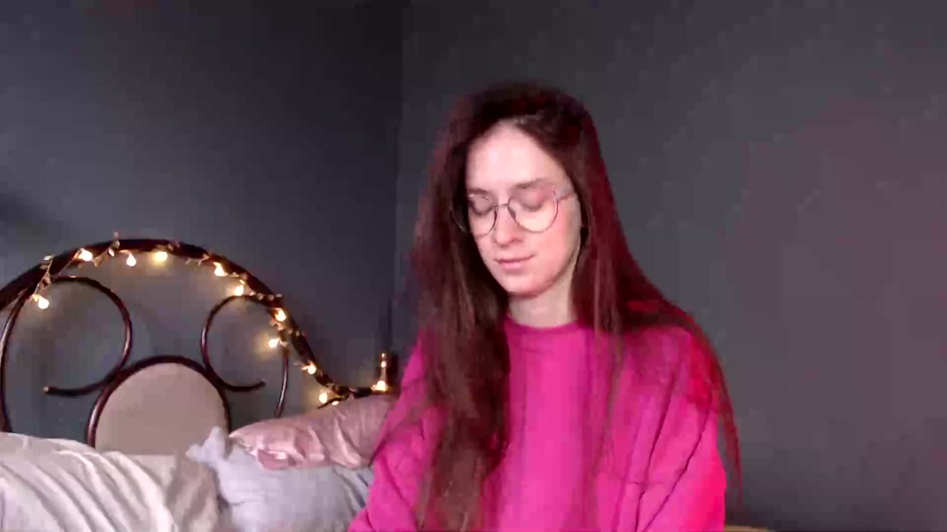 Gallery image thumbnail from Wow__kelly's myfreecams stream on, 12/07/2025, 13:25 image 5 of 20