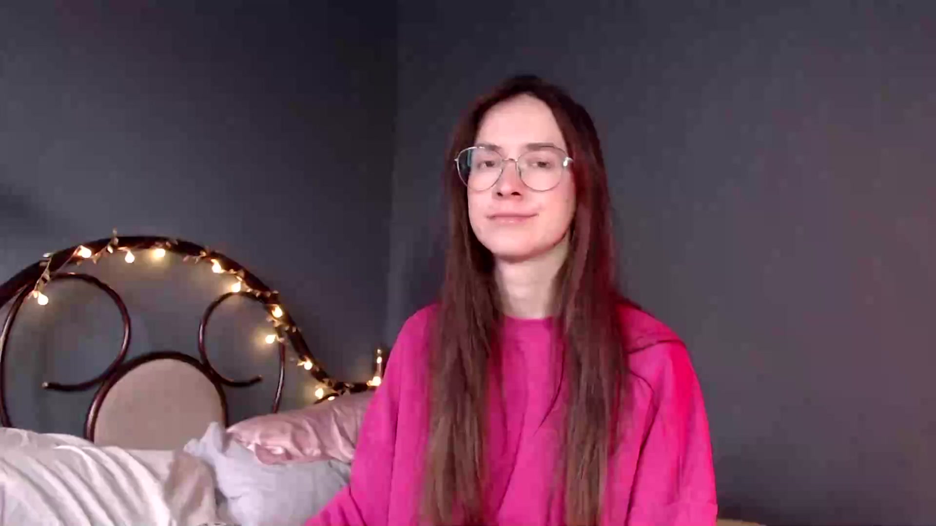 Gallery image thumbnail from Wow__kelly's myfreecams stream on, 12/07/2025, 13:25 image 2 of 20