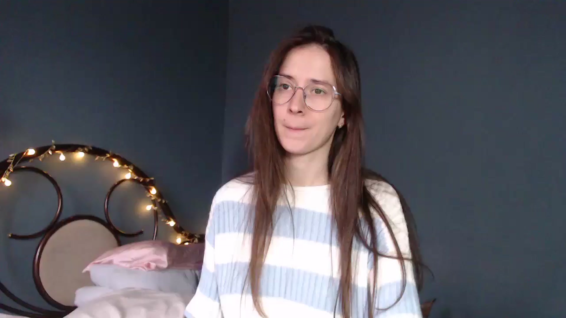 Gallery image thumbnail from Wow__kelly's myfreecams stream on, 12/08/2025, 10:52 image 5 of 20