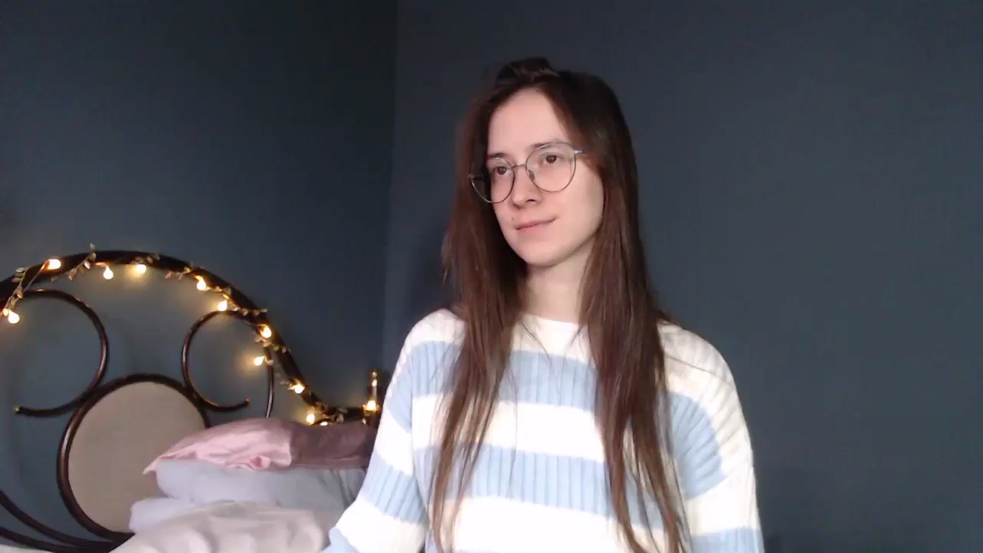 Gallery image thumbnail from Wow__kelly's myfreecams stream on, 12/08/2025, 10:52 image 8 of 20