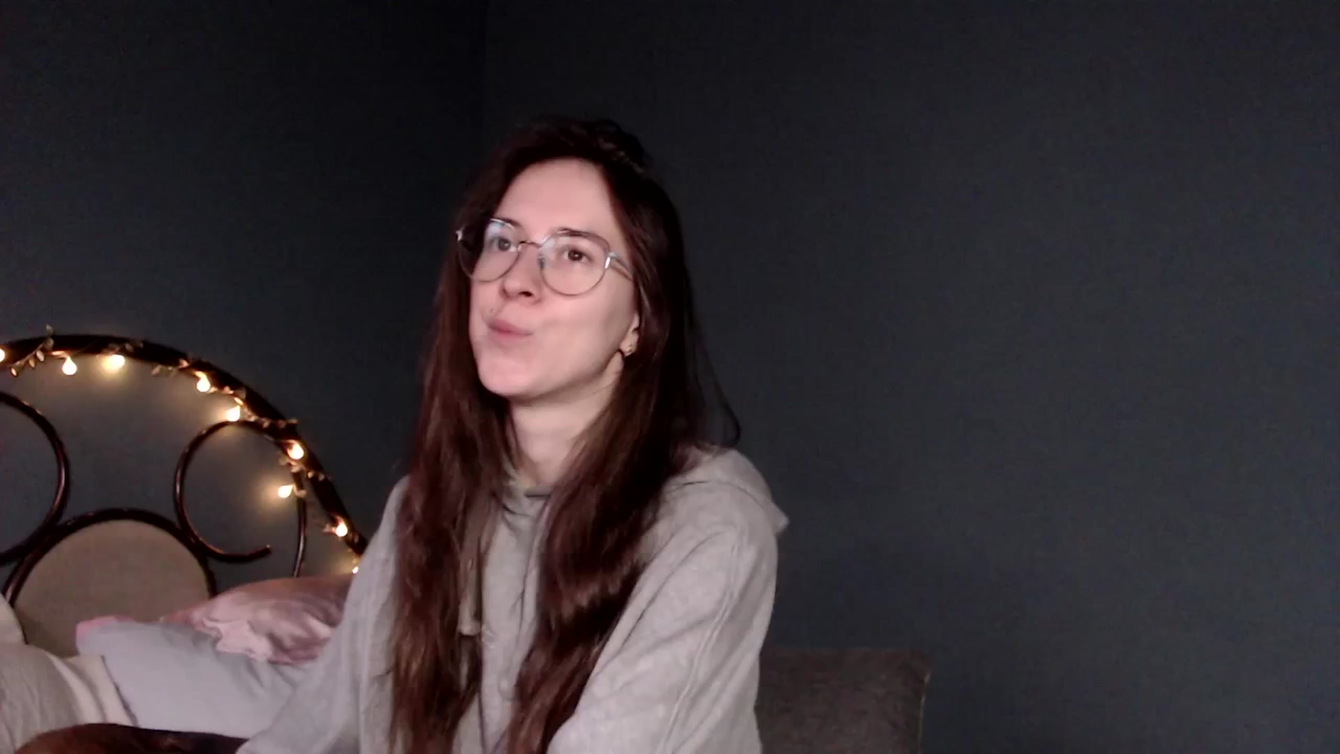 Gallery image thumbnail from Wow__kelly's myfreecams stream on, 12/11/2025, 12:41 image 12 of 20
