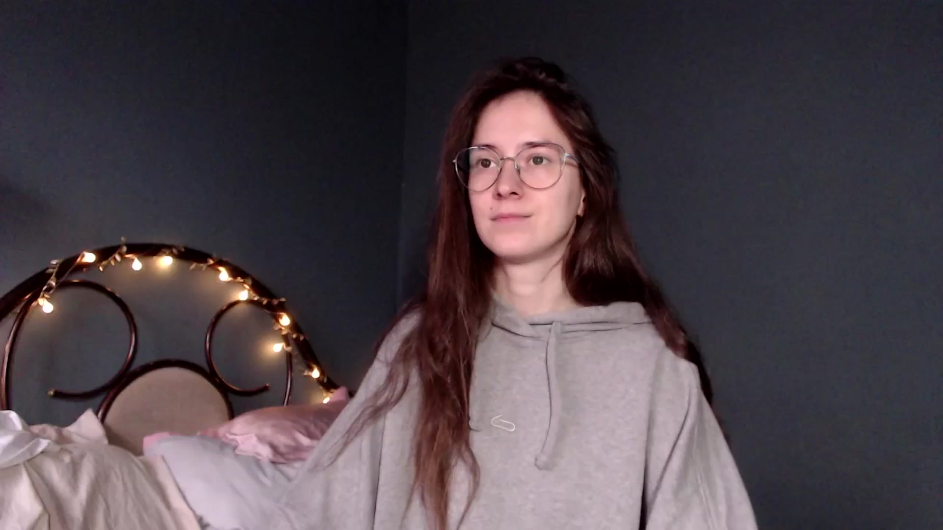 Gallery image thumbnail from Wow__kelly's myfreecams stream on, 12/11/2025, 12:41 image 1 of 20