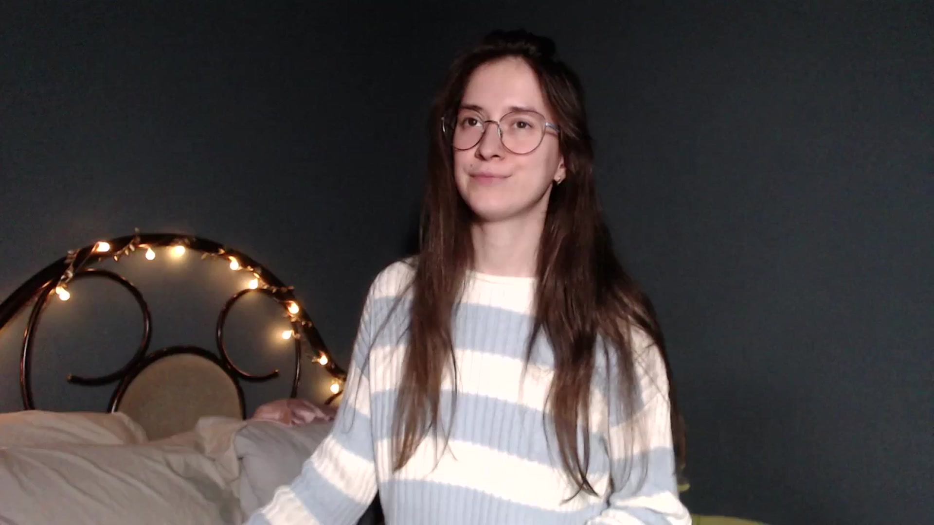 Gallery image thumbnail from Wow__kelly's myfreecams stream on, 12/12/2025, 18:31 image 14 of 20