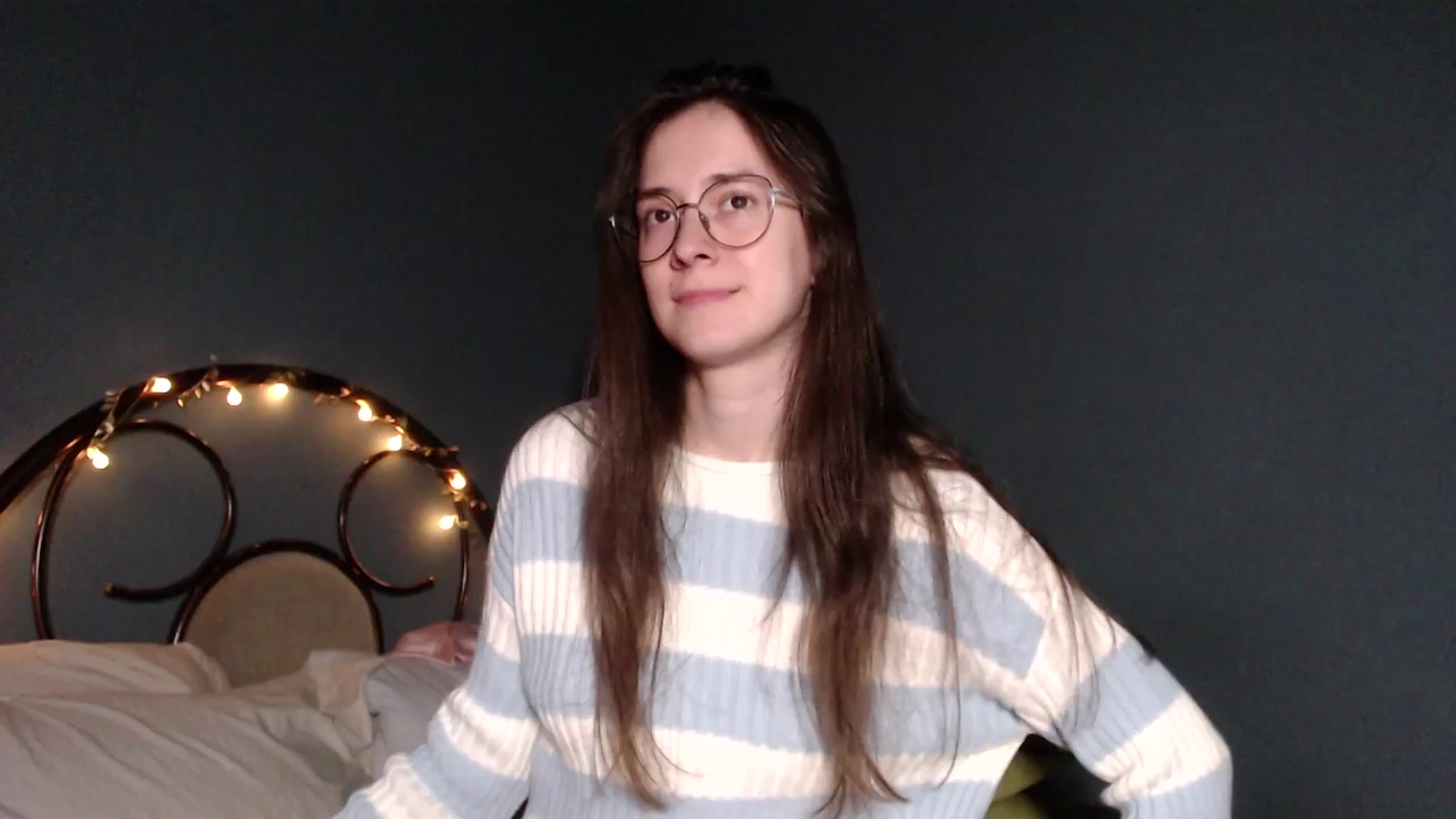 Gallery image thumbnail from Wow__kelly's myfreecams stream on, 12/12/2025, 18:31 image 15 of 20