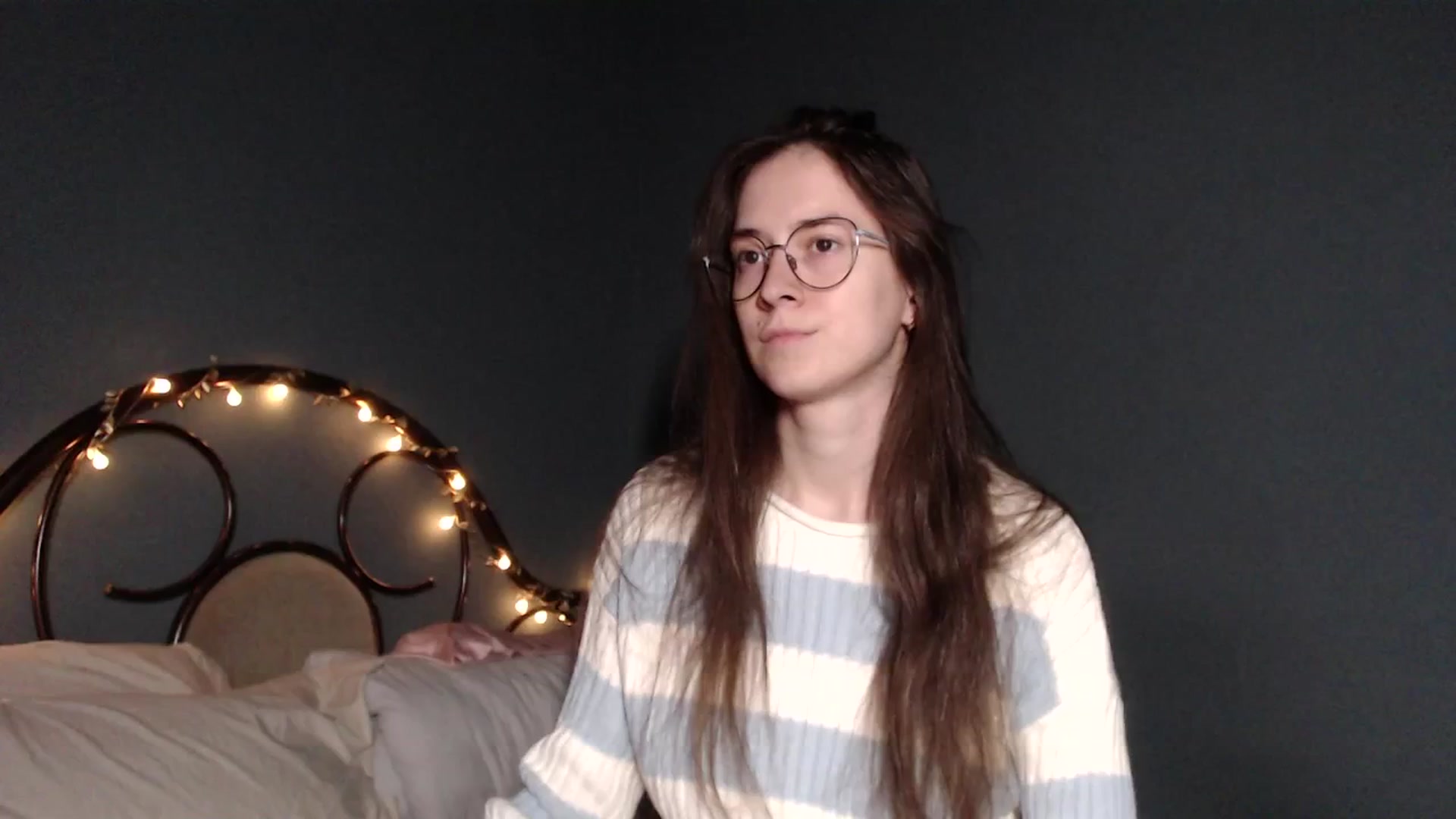 Gallery image thumbnail from Wow__kelly's myfreecams stream on, 12/12/2025, 18:31 image 3 of 20