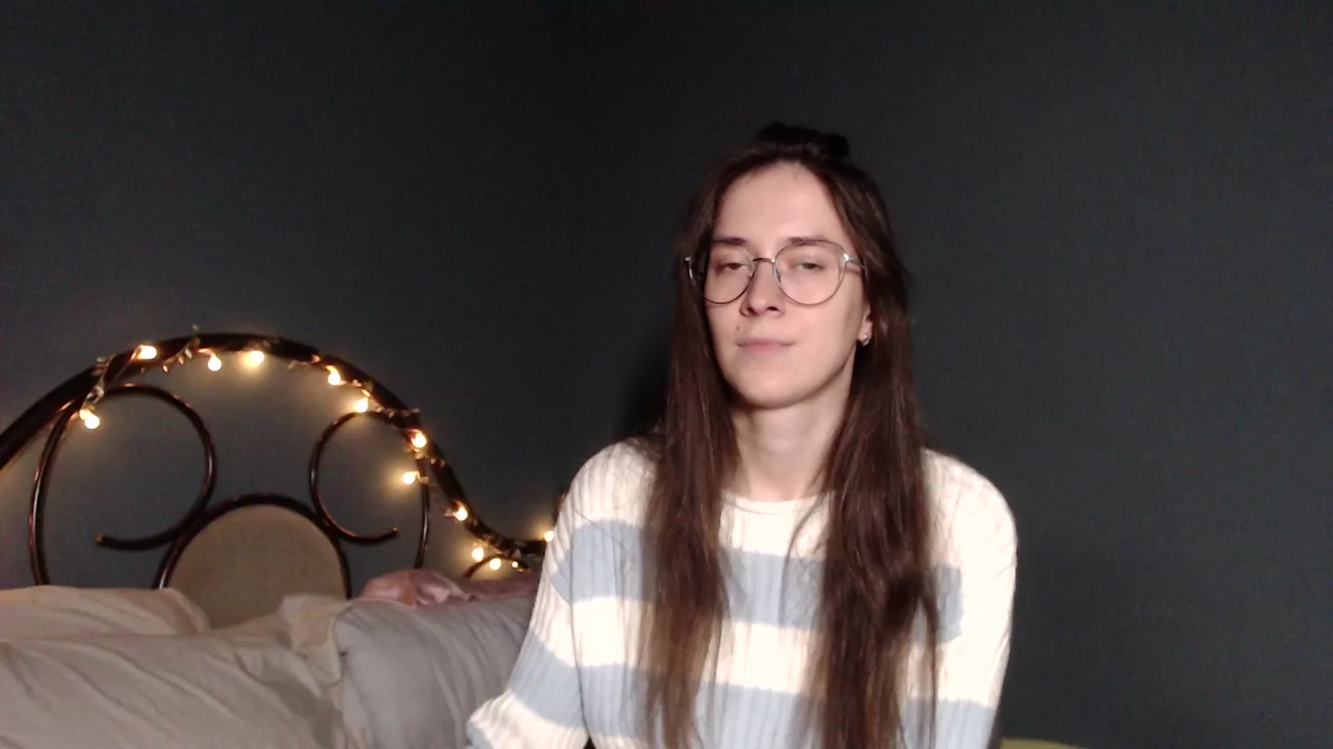 Gallery image thumbnail from Wow__kelly's myfreecams stream on, 12/12/2025, 18:31 image 10 of 20