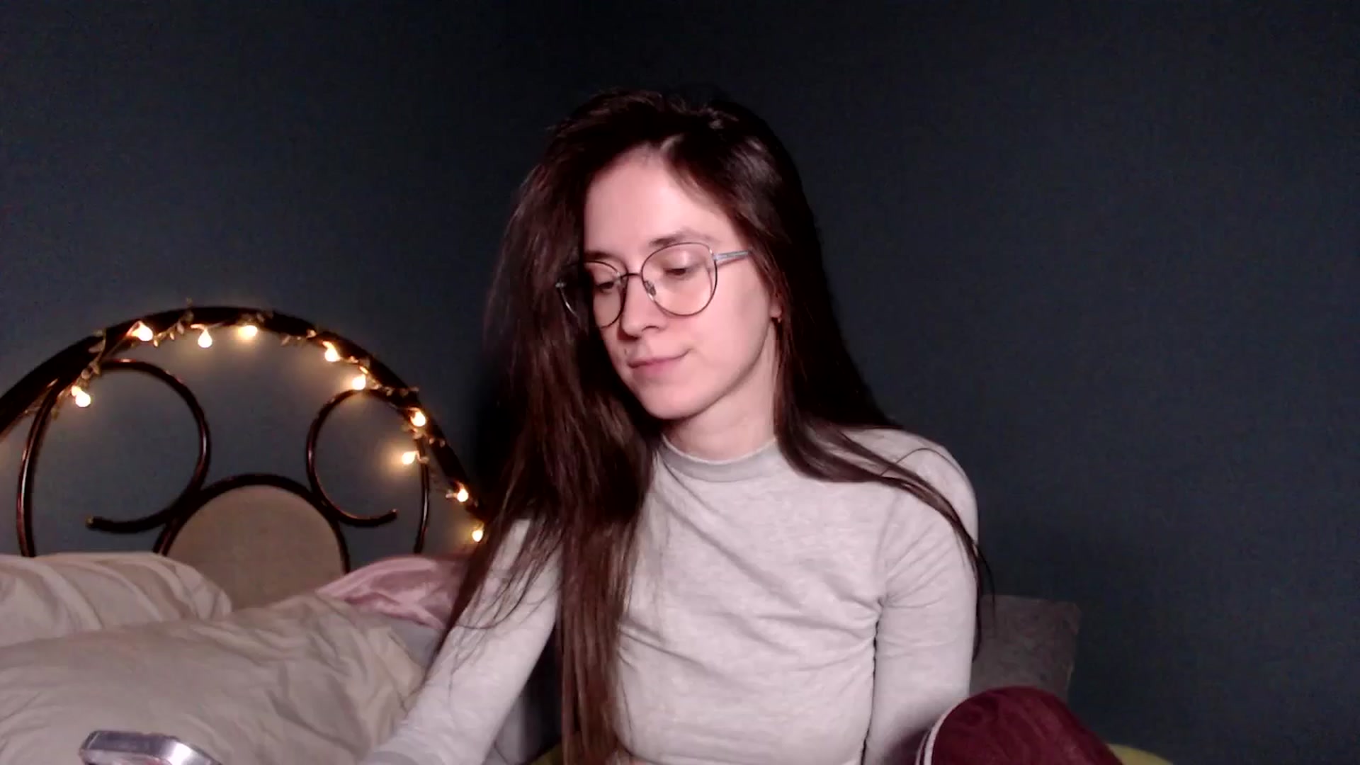 Gallery image thumbnail from Wow__kelly's myfreecams stream on, 12/14/2025, 17:24 image 20 of 20