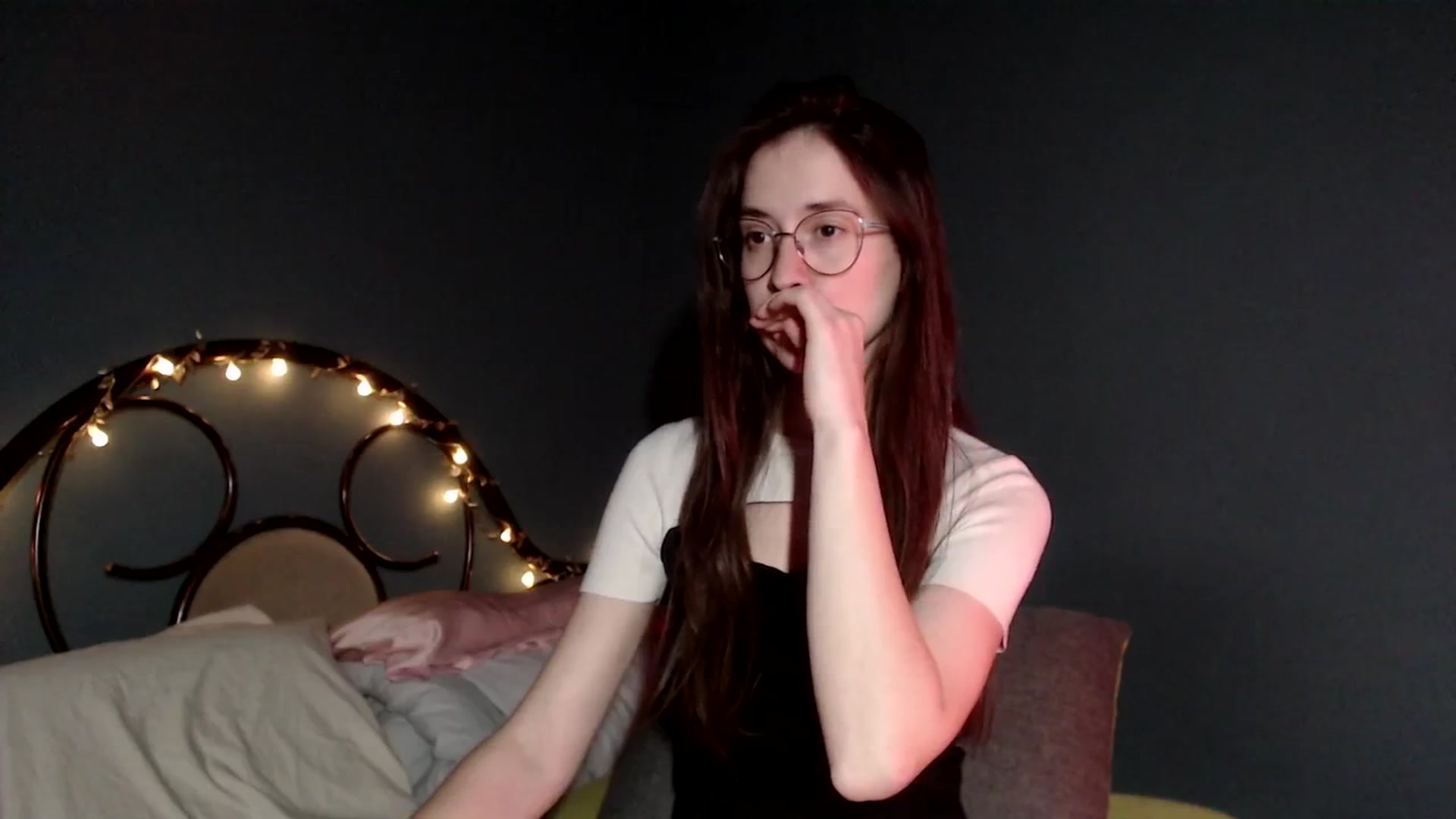 Gallery image thumbnail from Wow__kelly's myfreecams stream on, 12/19/2025, 17:30 image 8 of 20