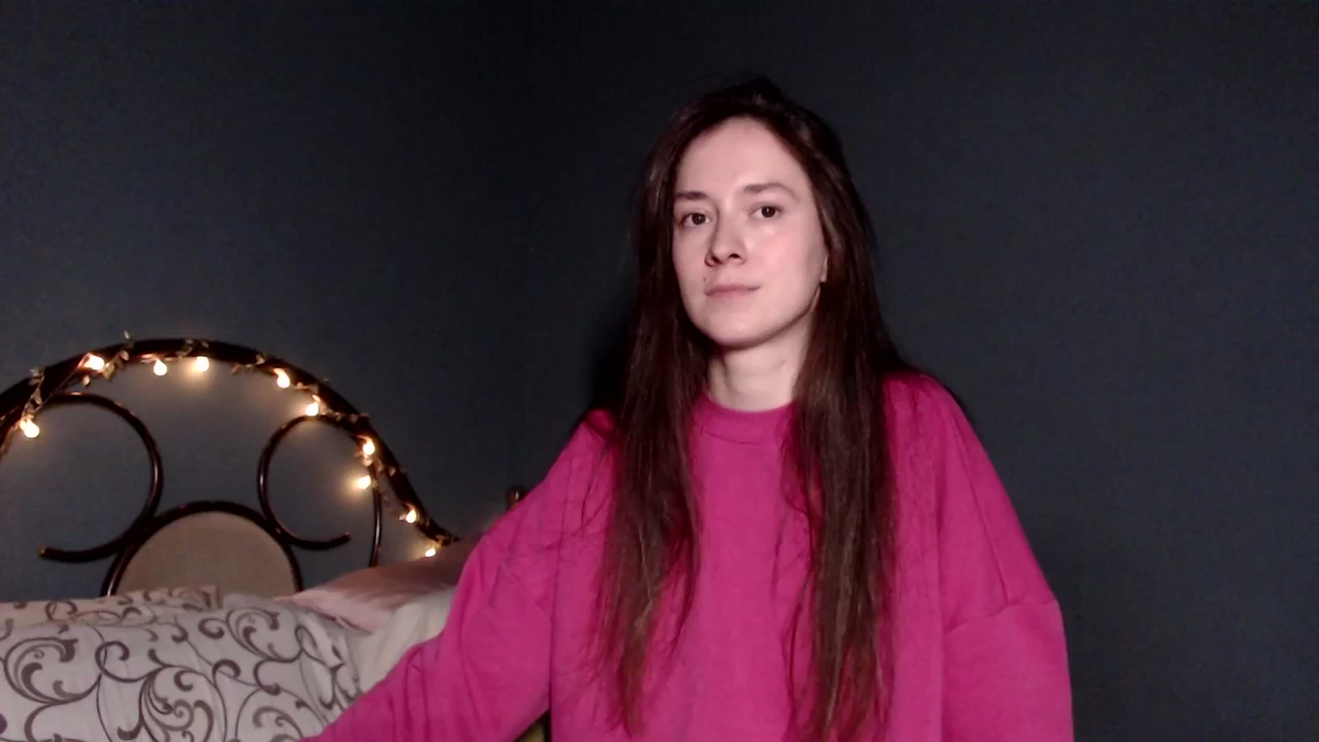 Gallery image thumbnail from Wow__kelly's myfreecams stream on, 12/21/2025, 16:40 image 5 of 20