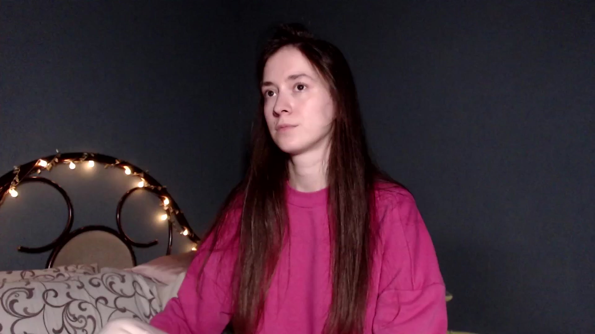 Gallery image thumbnail from Wow__kelly's myfreecams stream on, 12/21/2025, 16:40 image 12 of 20